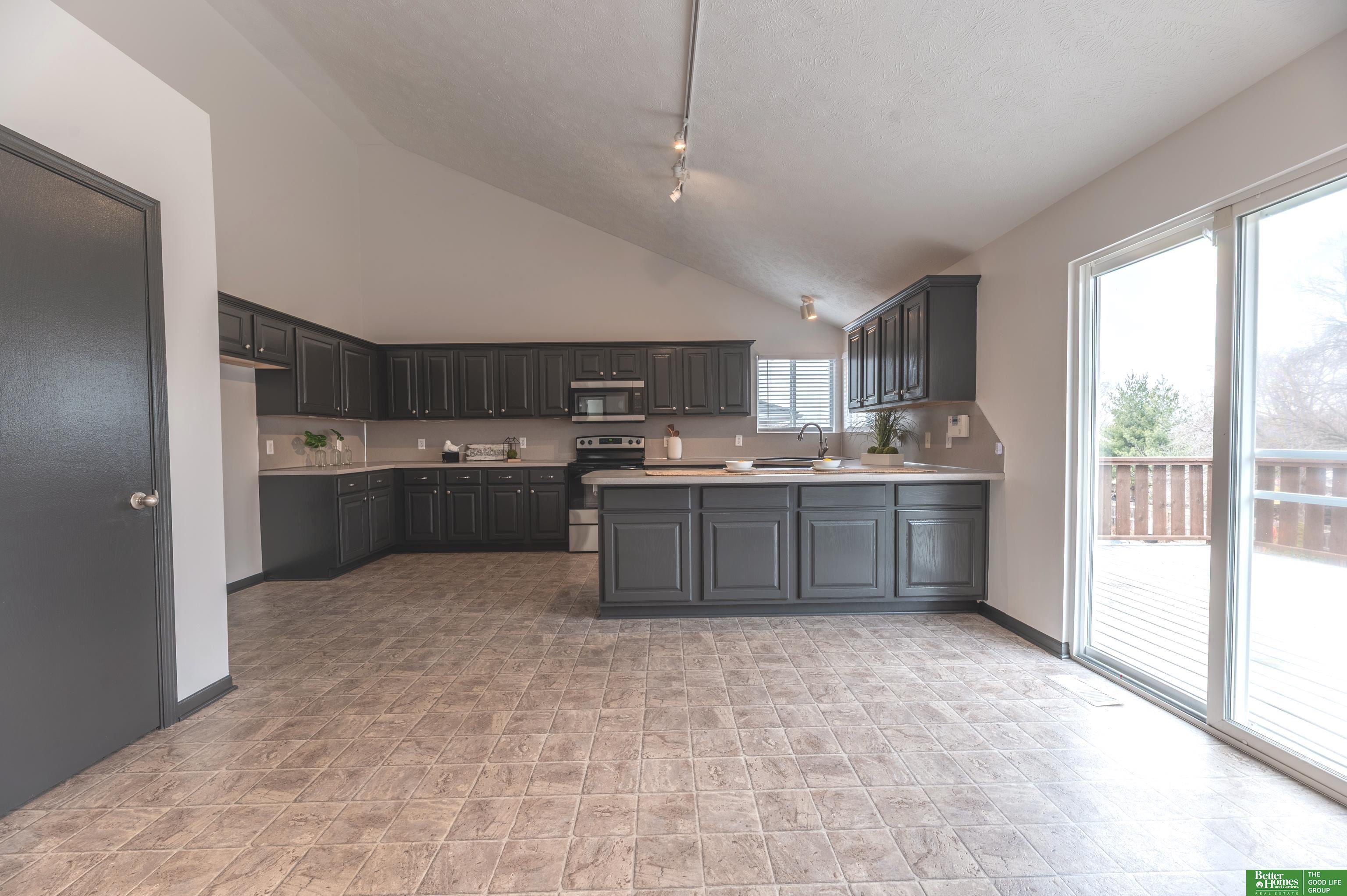 15818 Timberlane Drive