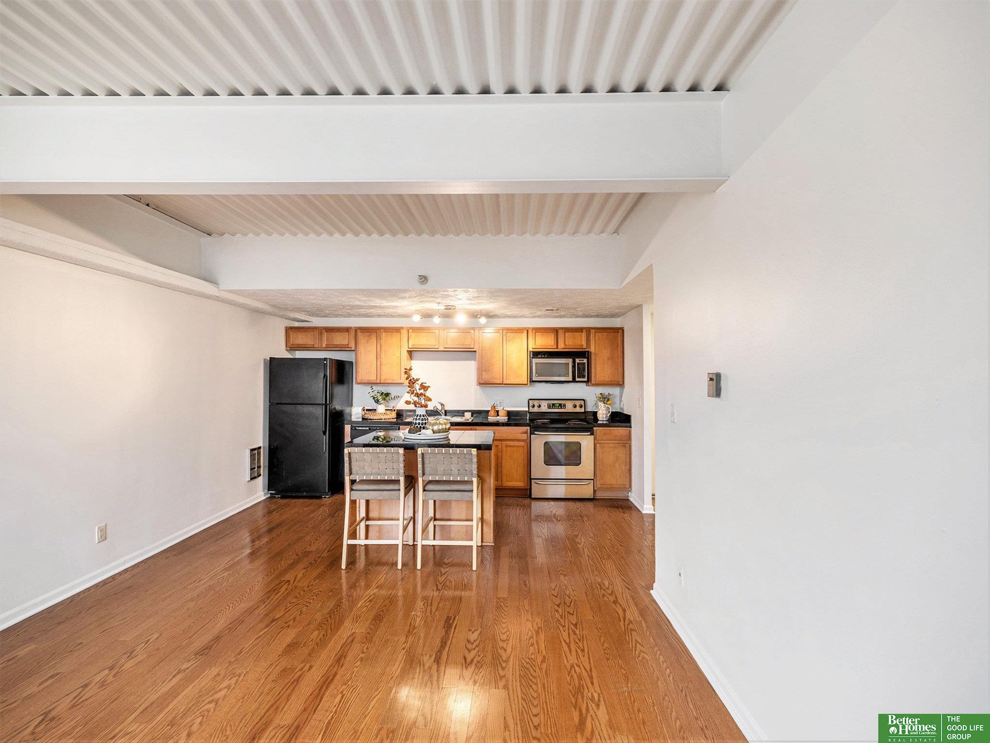 105 N 31 Avenue # 702