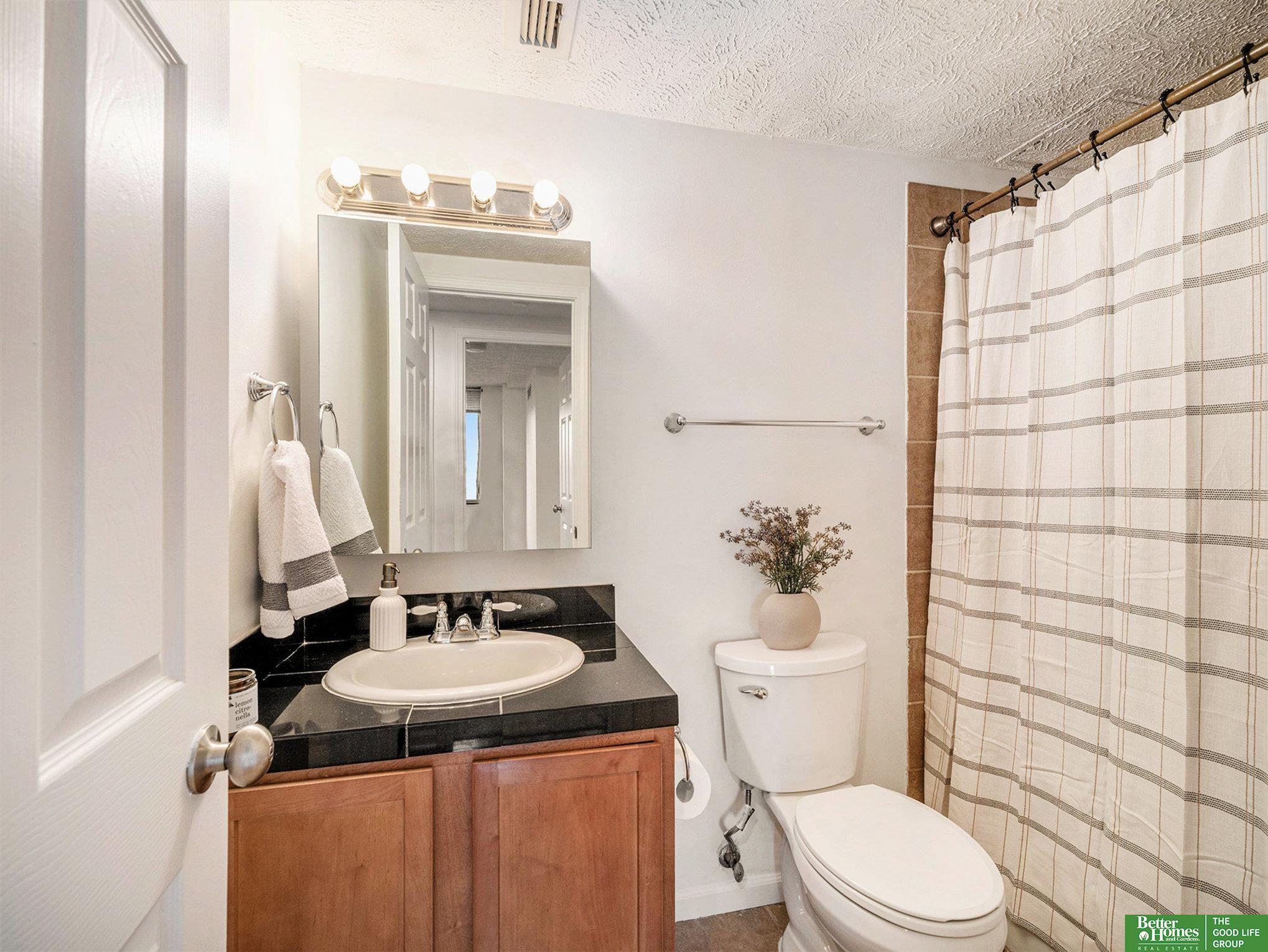 105 N 31 Avenue # 702