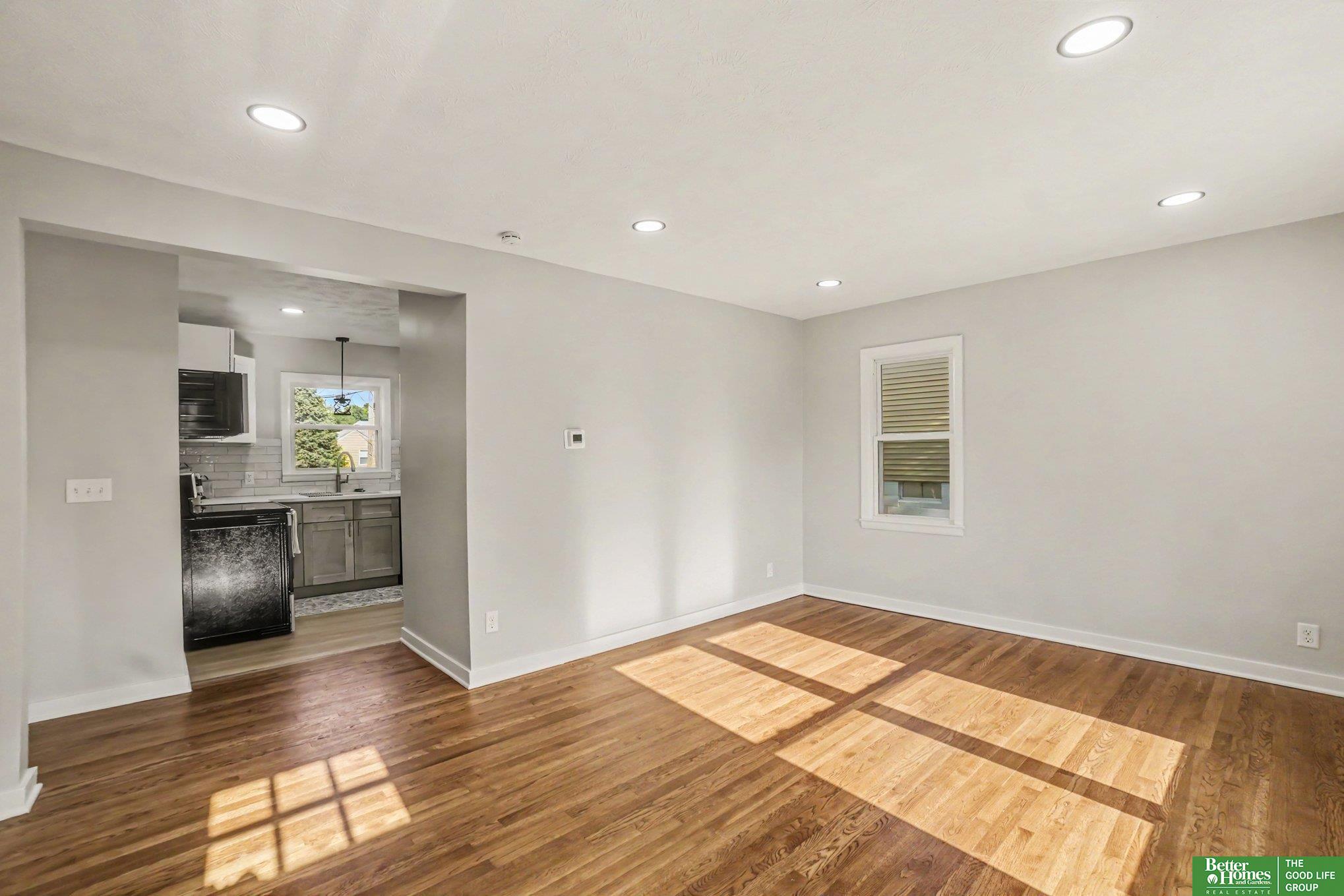 1931 S 49 Street