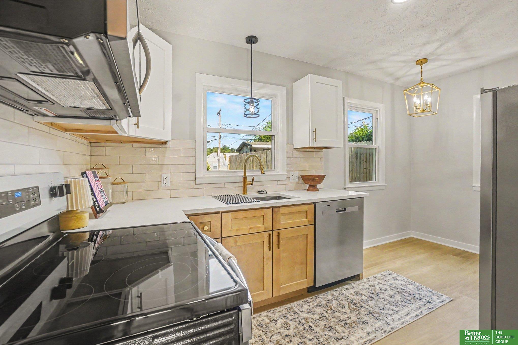 1931 S 49 Street