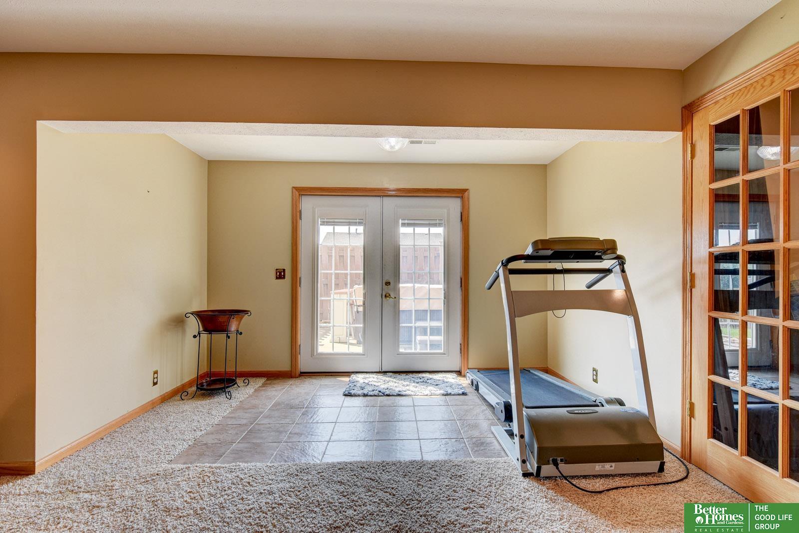 2145 Cobblestone Road