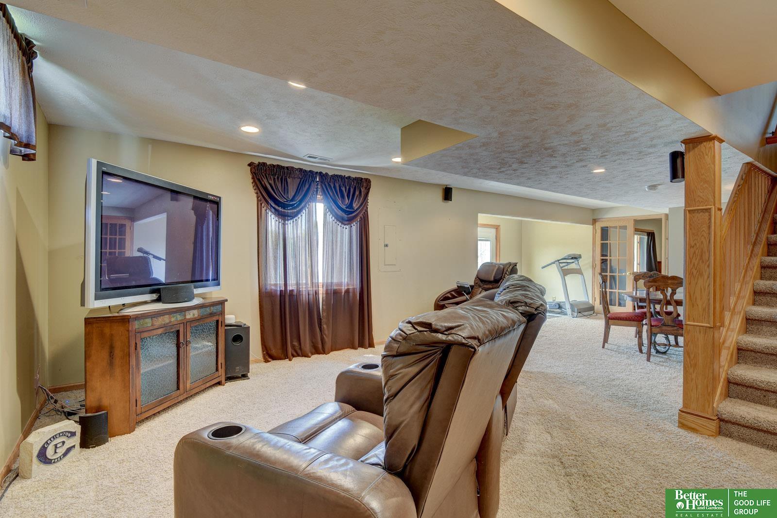 2145 Cobblestone Road