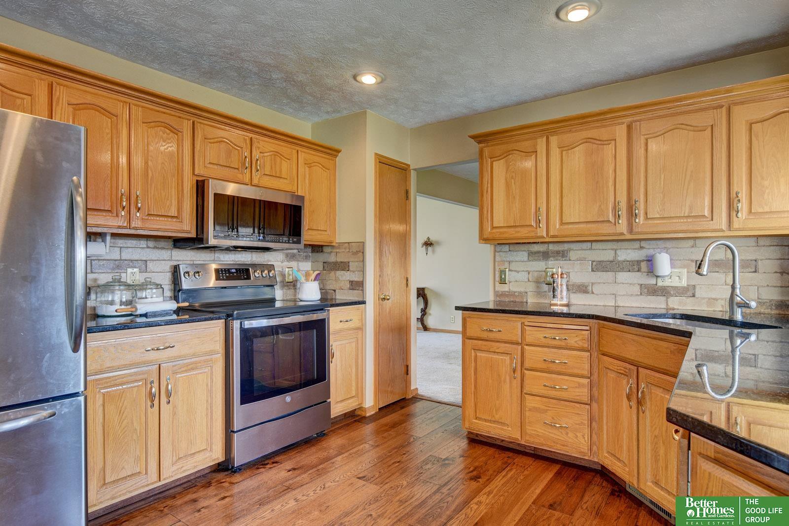 2145 Cobblestone Road