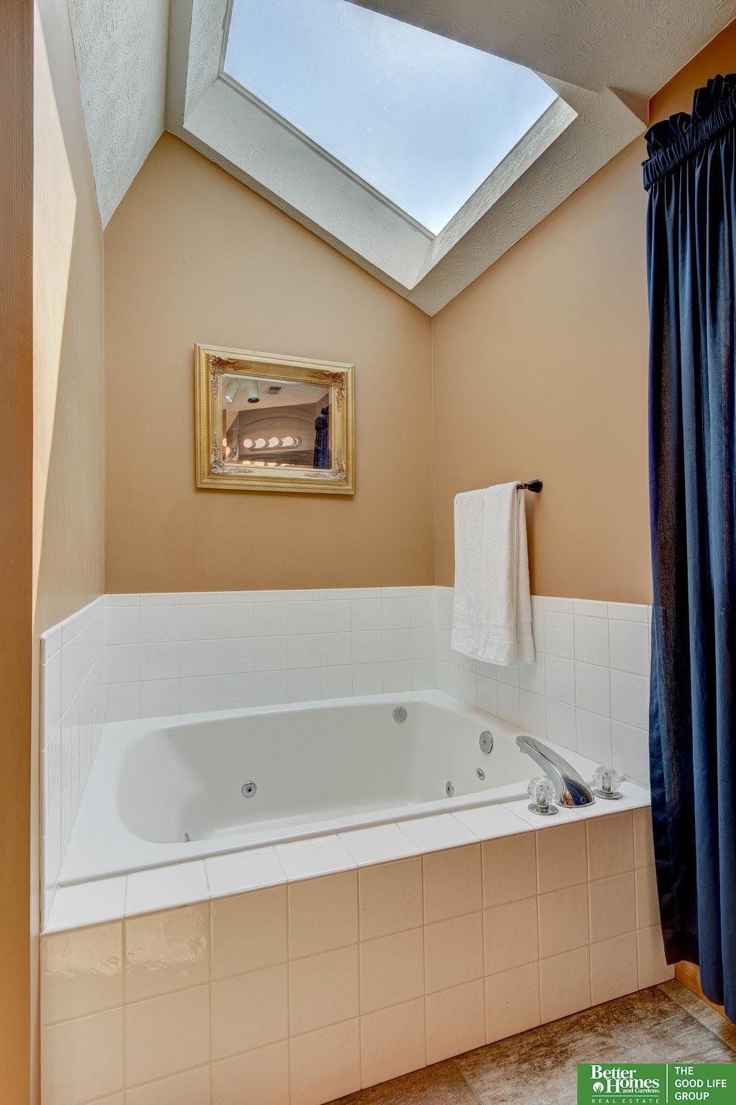2145 Cobblestone Road