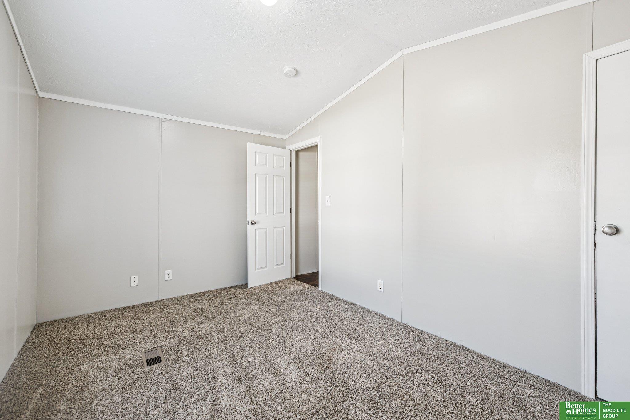 1075 W 8th Street # 20