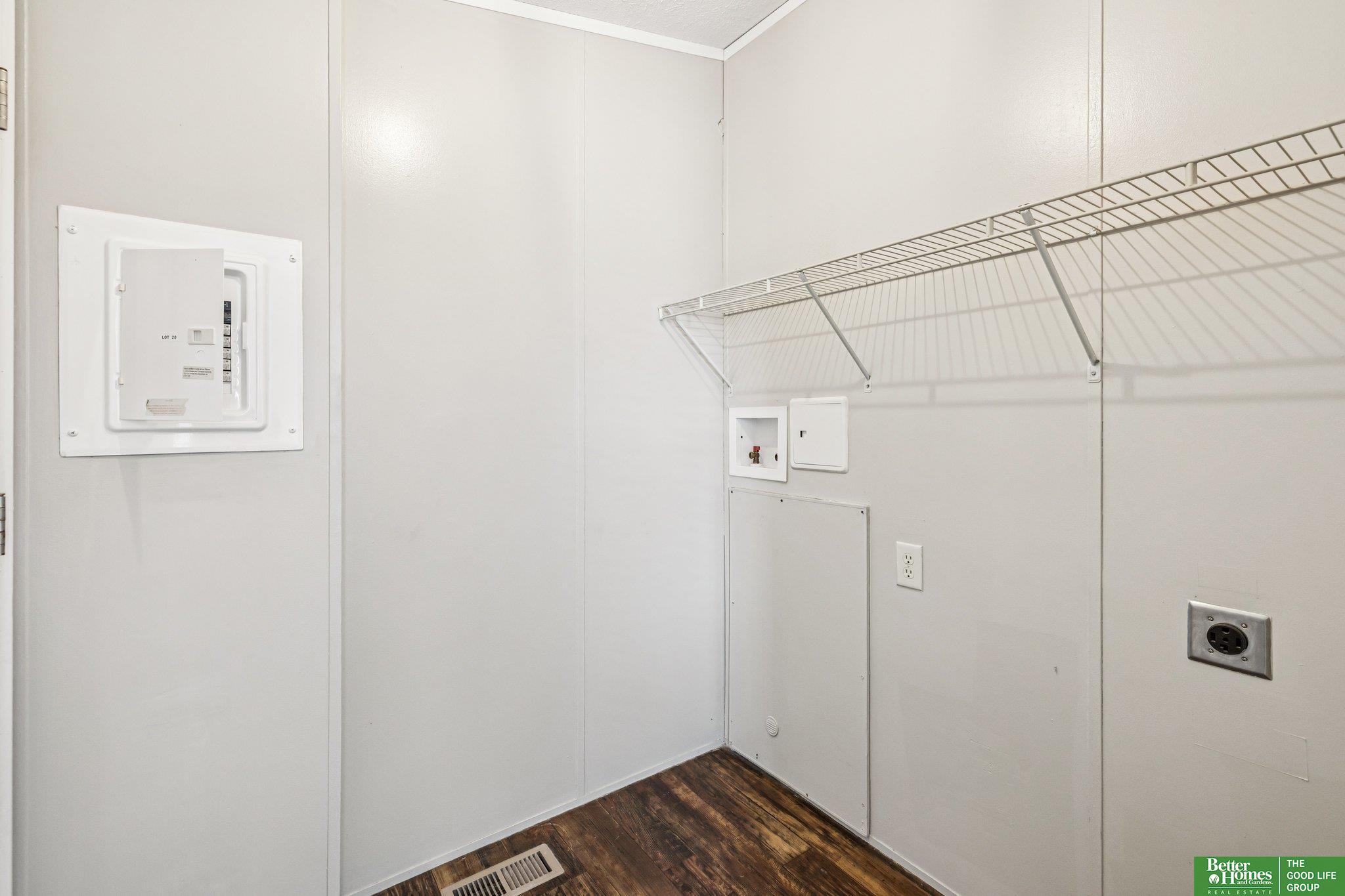 1075 W 8th Street # 20