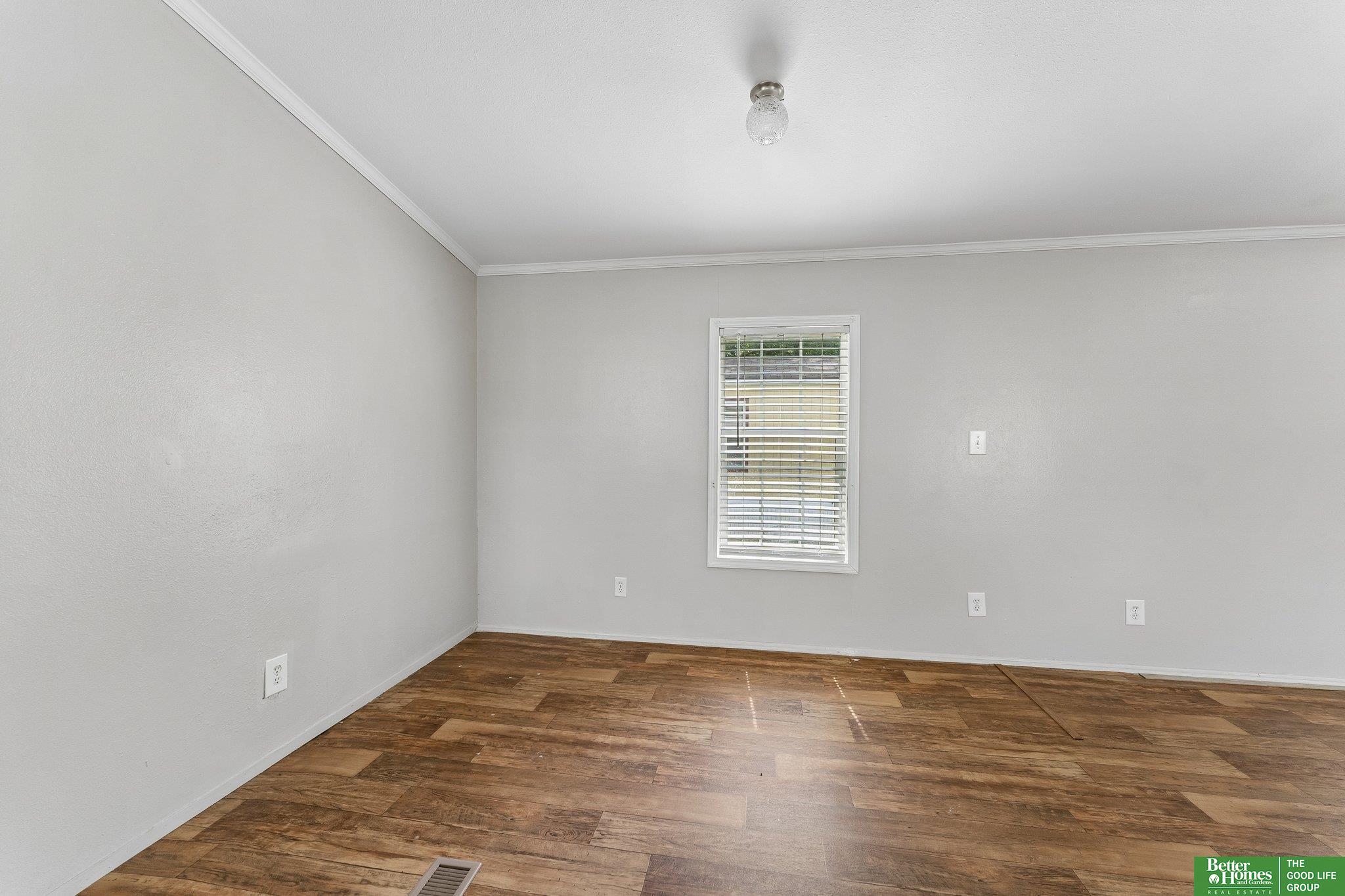 1075 W 8th Street # 19