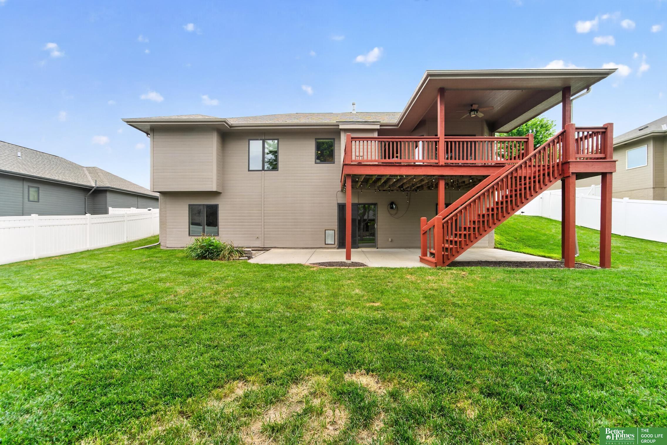12068 S 79th Street
