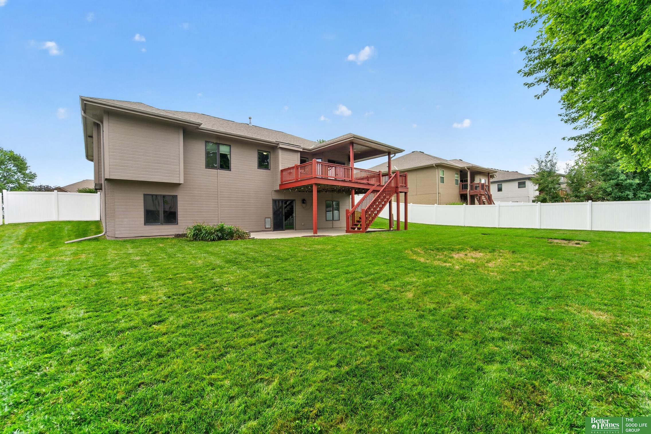 12068 S 79th Street
