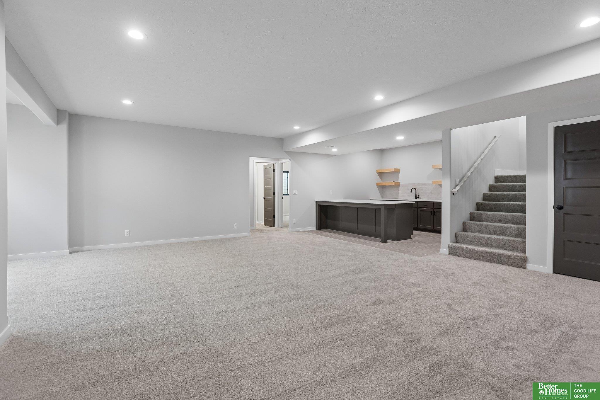 19505 Allied Street