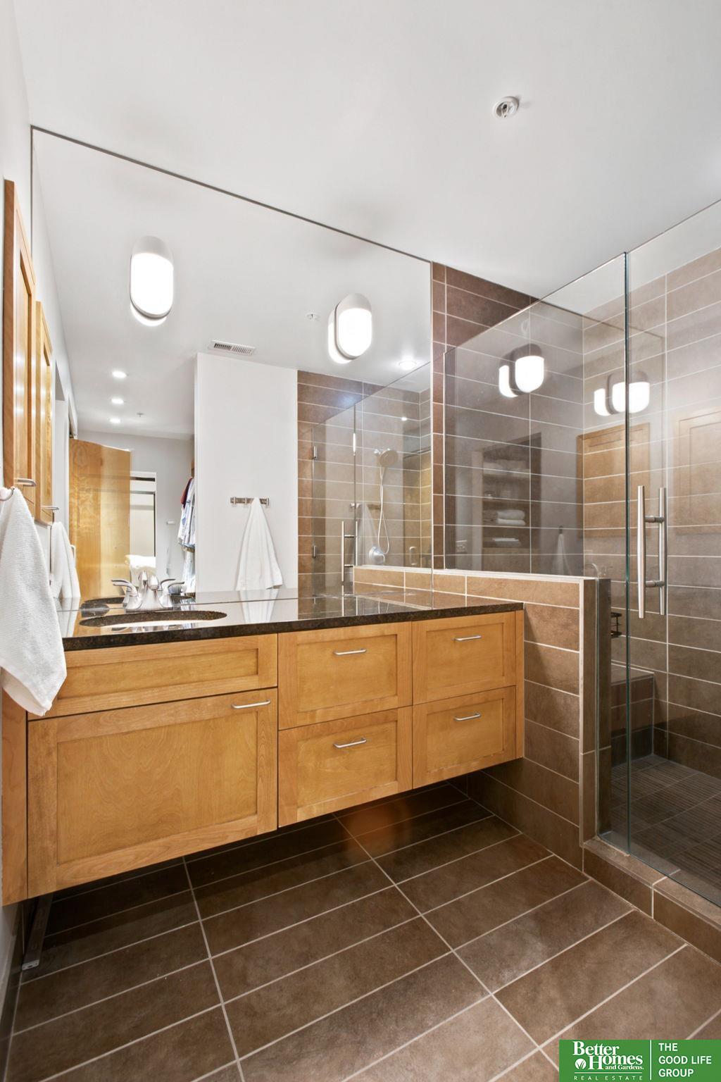 105 S 9th Street # 413