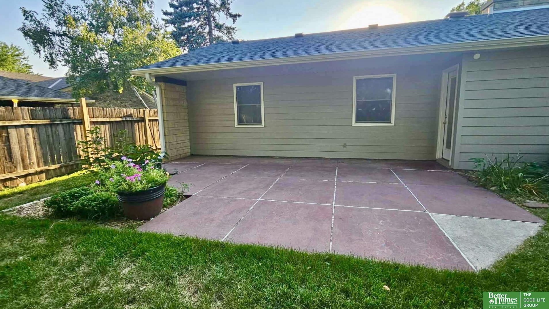 23 Arbor Heights Drive