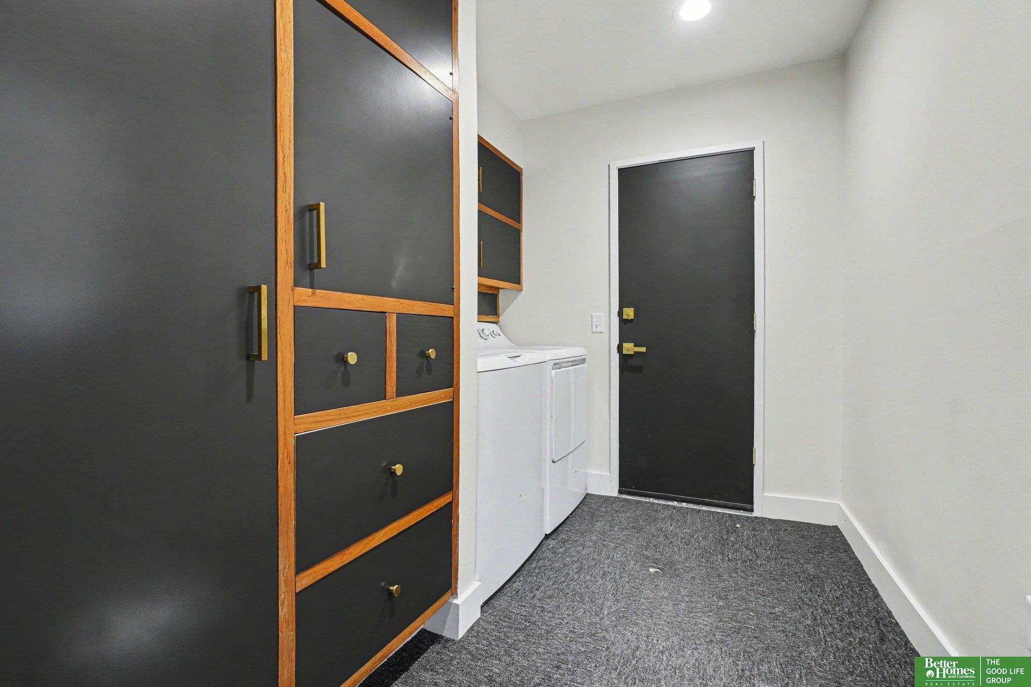 6009 Lafayette Court