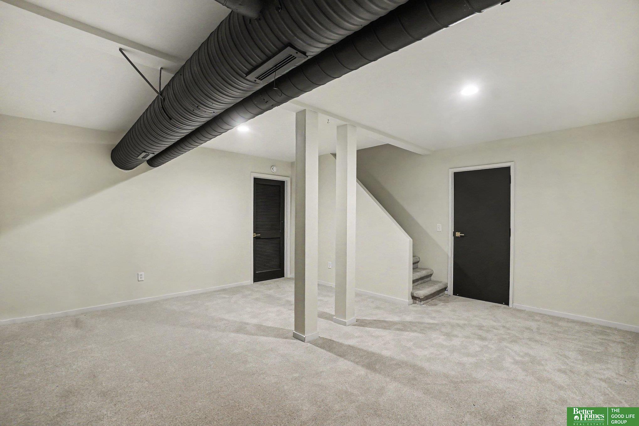 6009 Lafayette Court