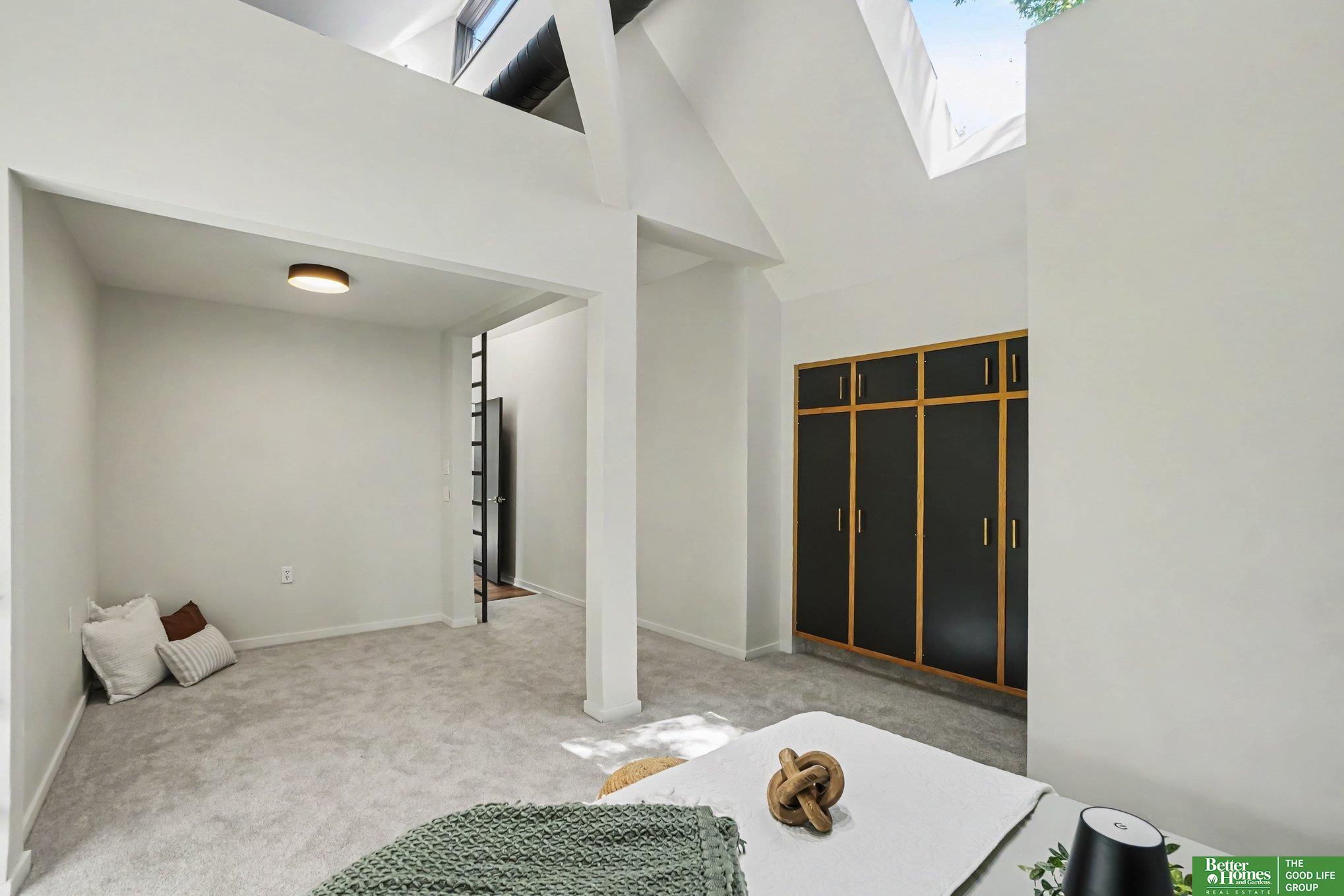 6009 Lafayette Court