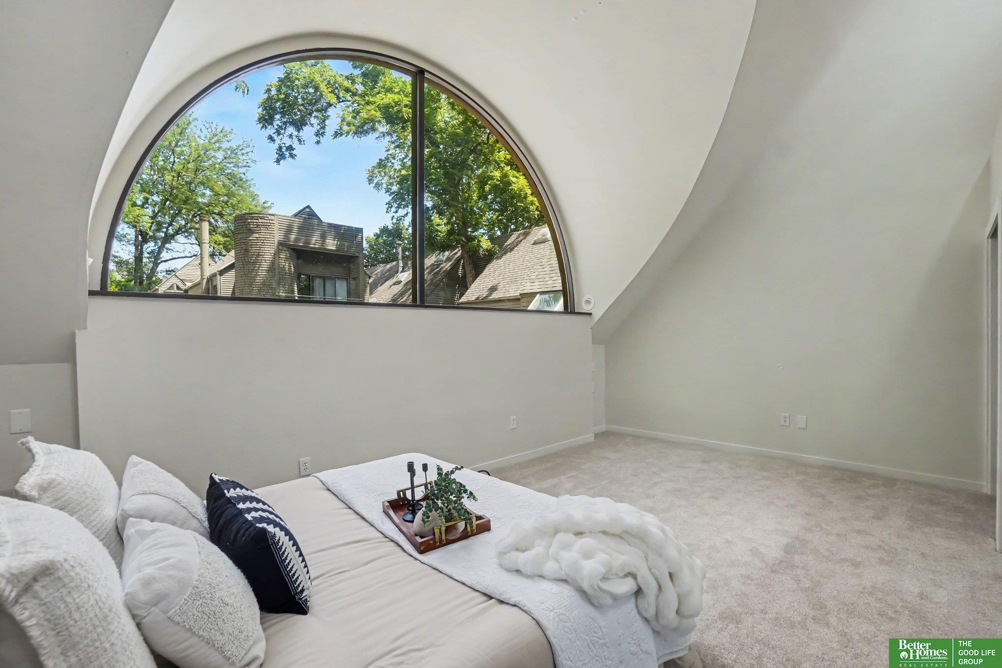 6009 Lafayette Court