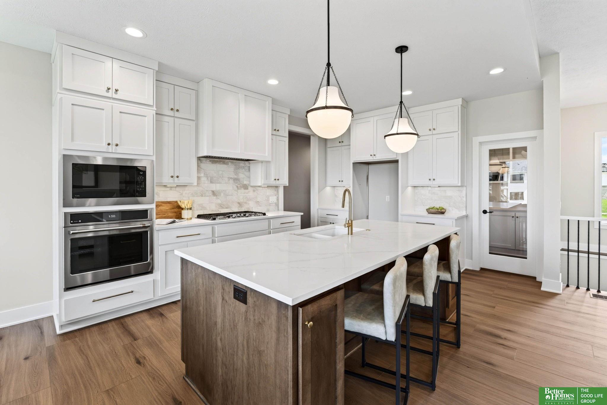 5426 N 212th Street