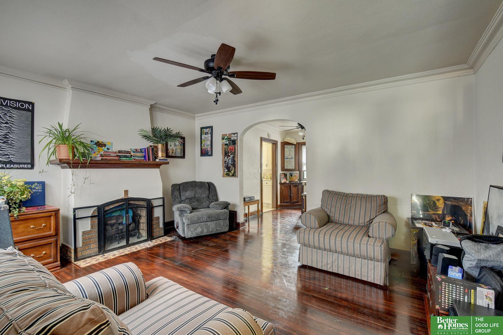 911 S 38th Street