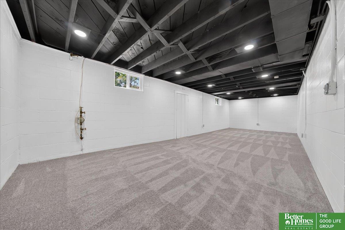 3707 N 56th Street