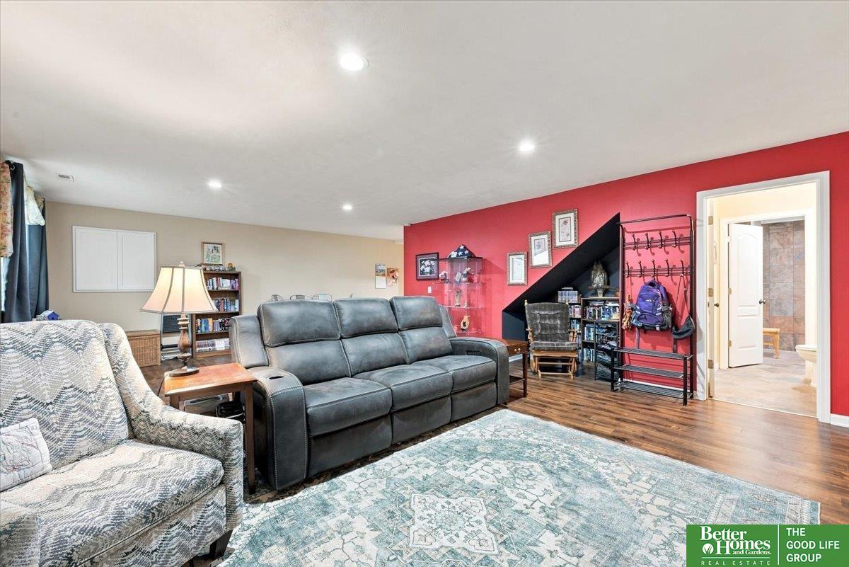 14206 Wood Valley Drive