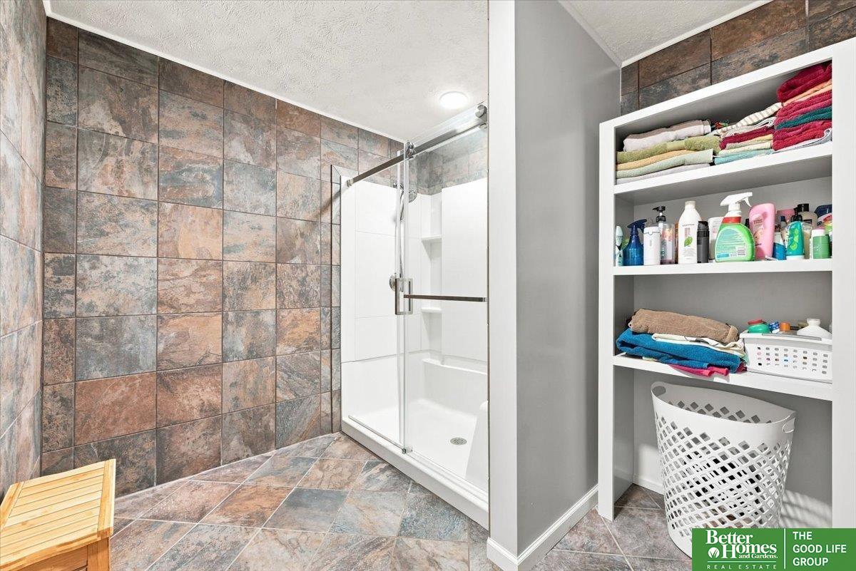14206 Wood Valley Drive