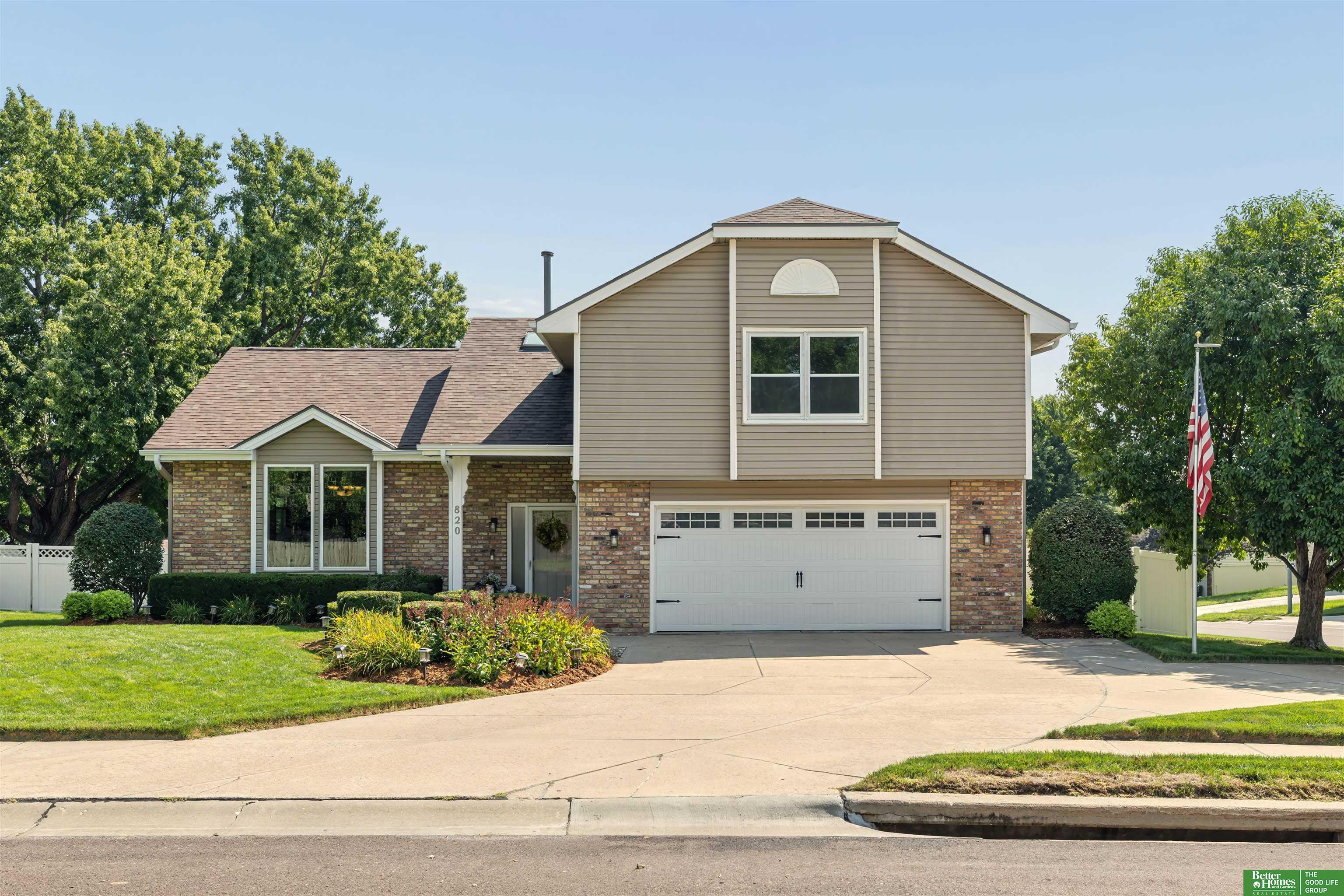 820 Oak Ridge Road