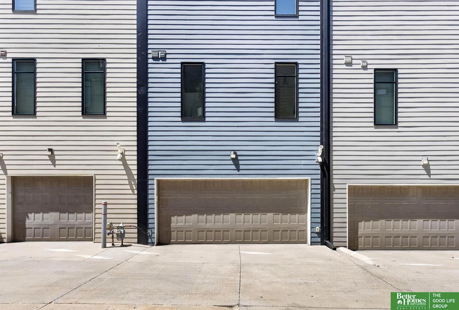 1207 S 10 Court
