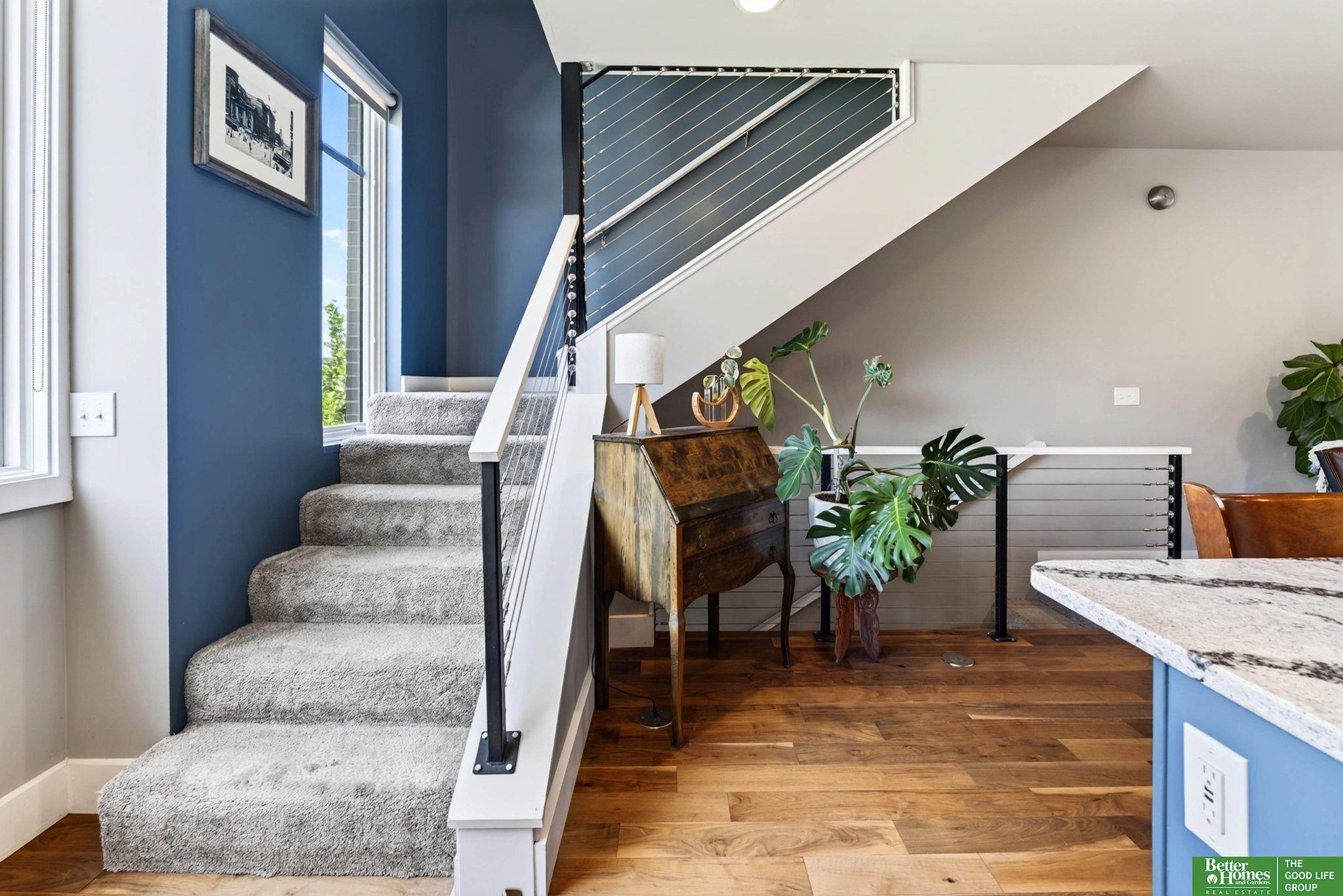 1207 S 10 Court
