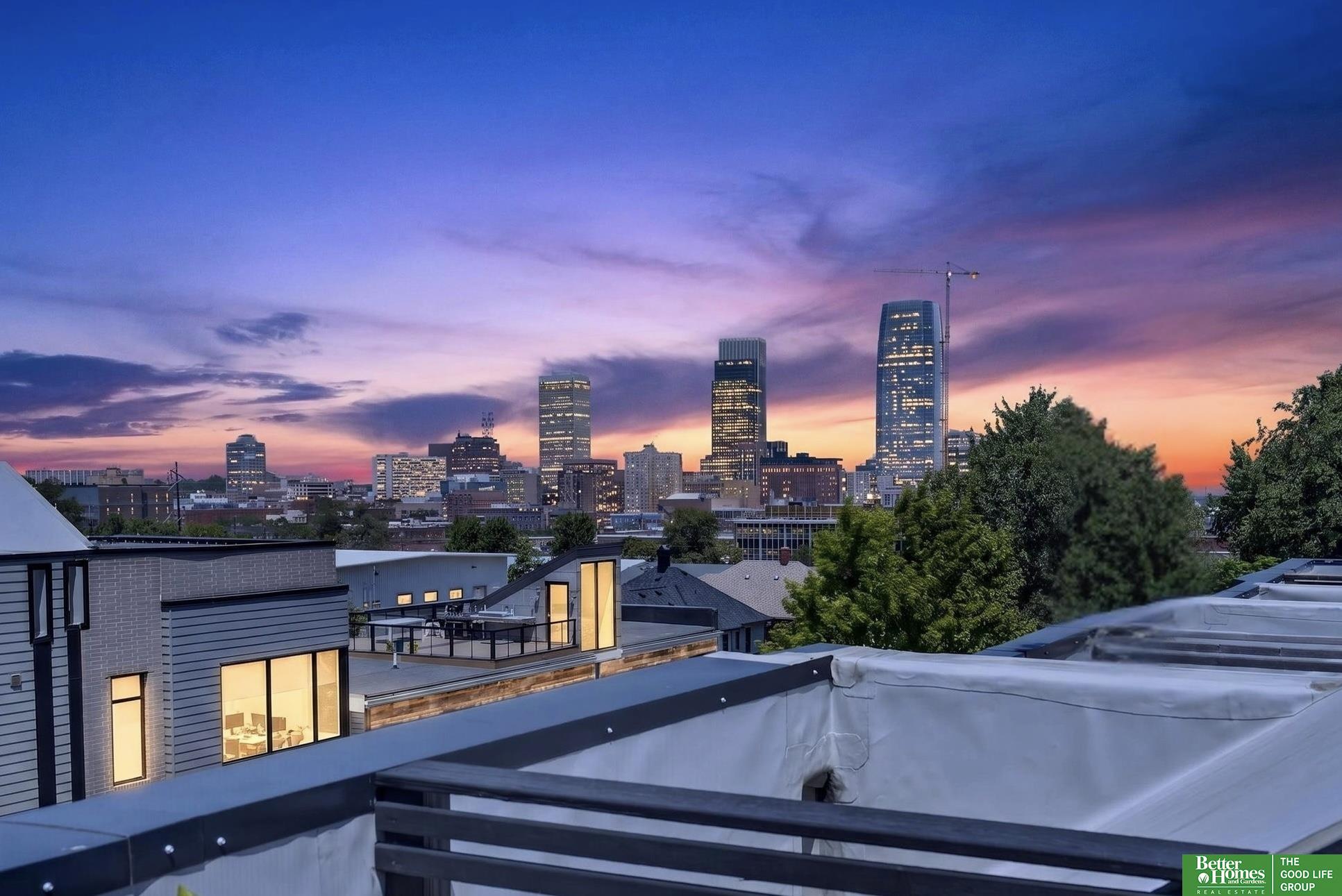 1207 S 10 Court