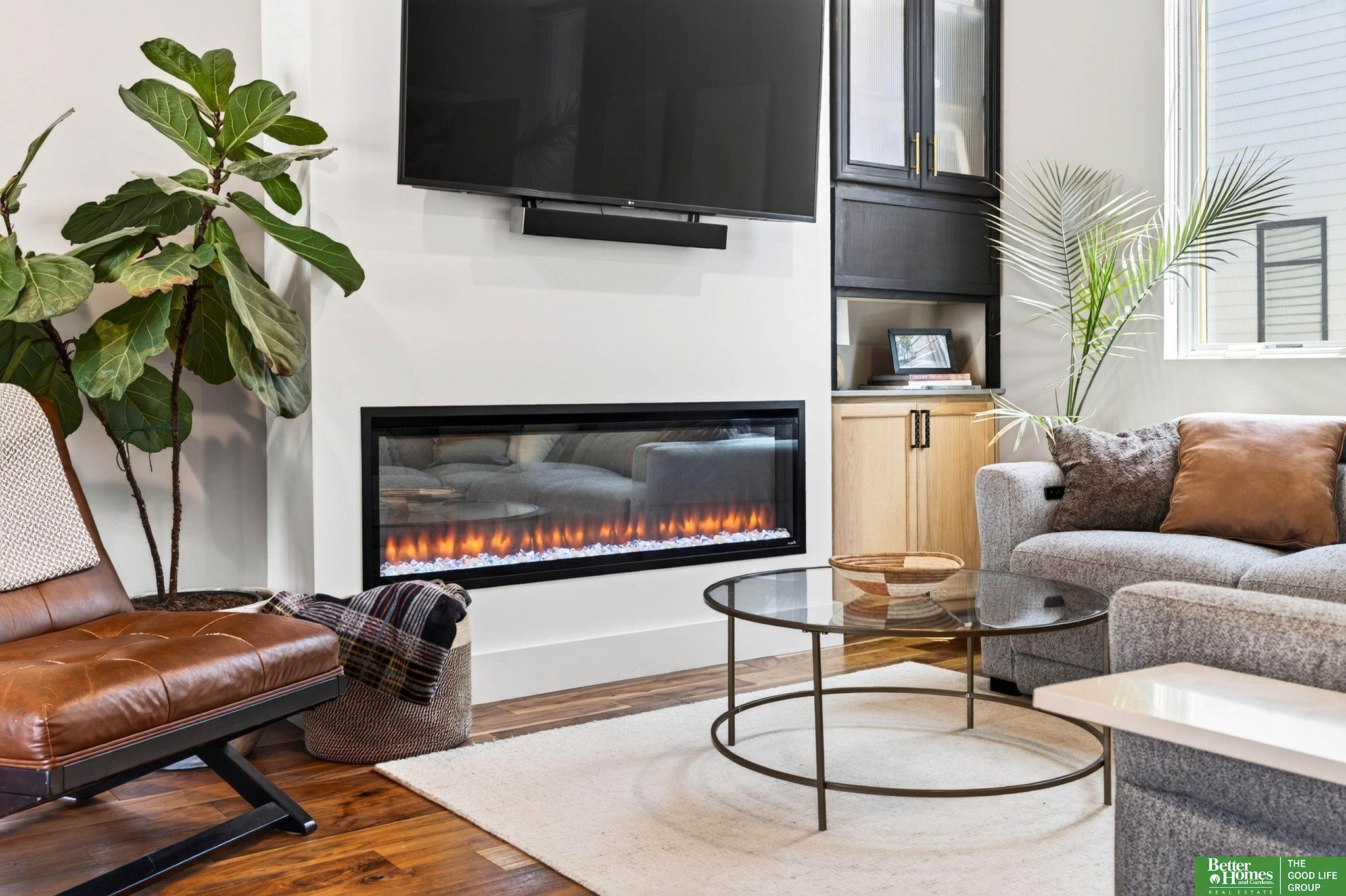 1207 S 10 Court