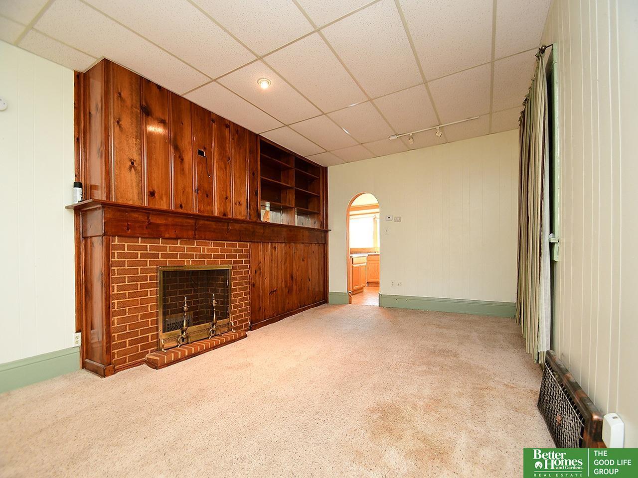 910 8th Street