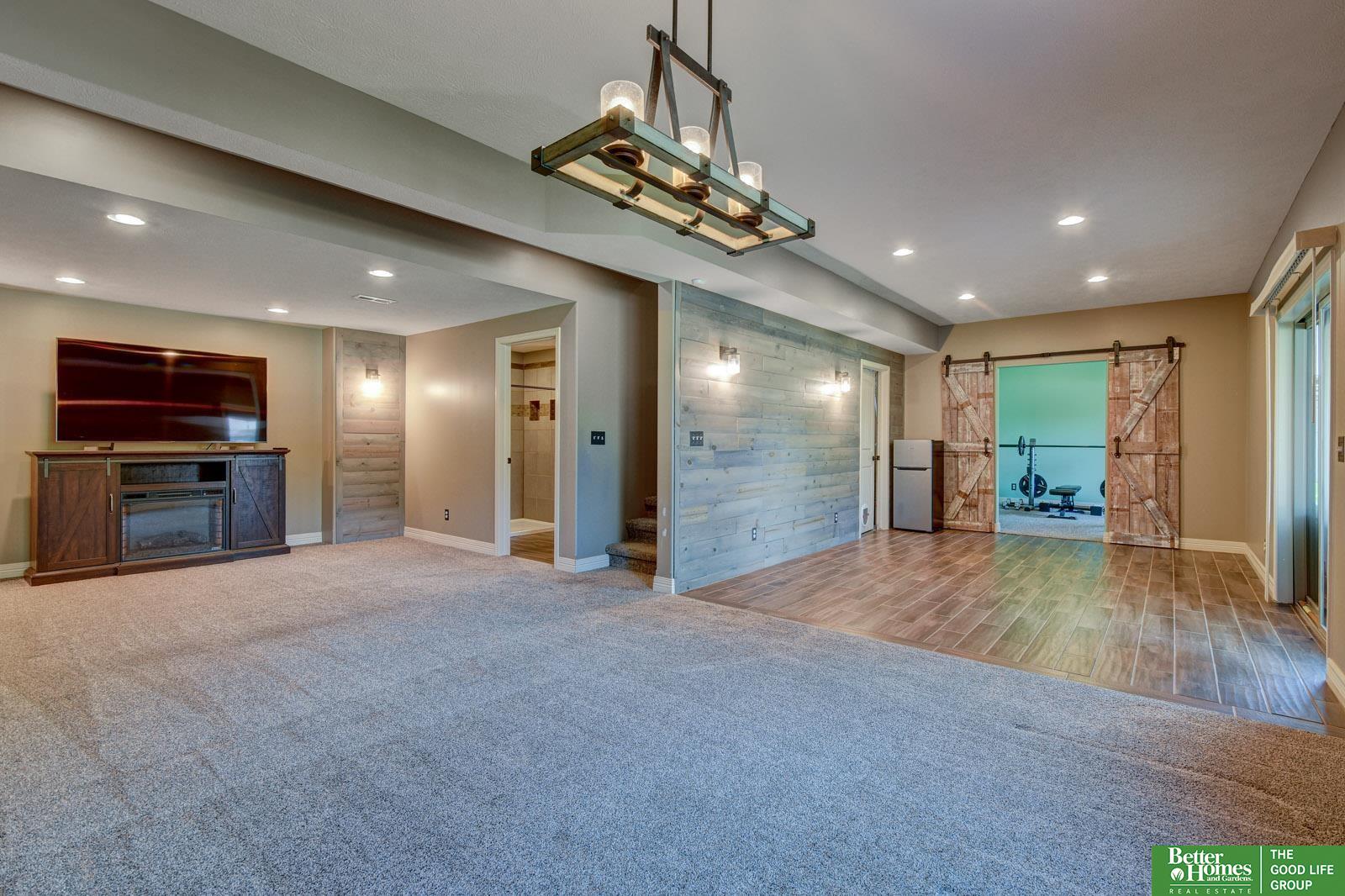 21314 Castlerock Lane