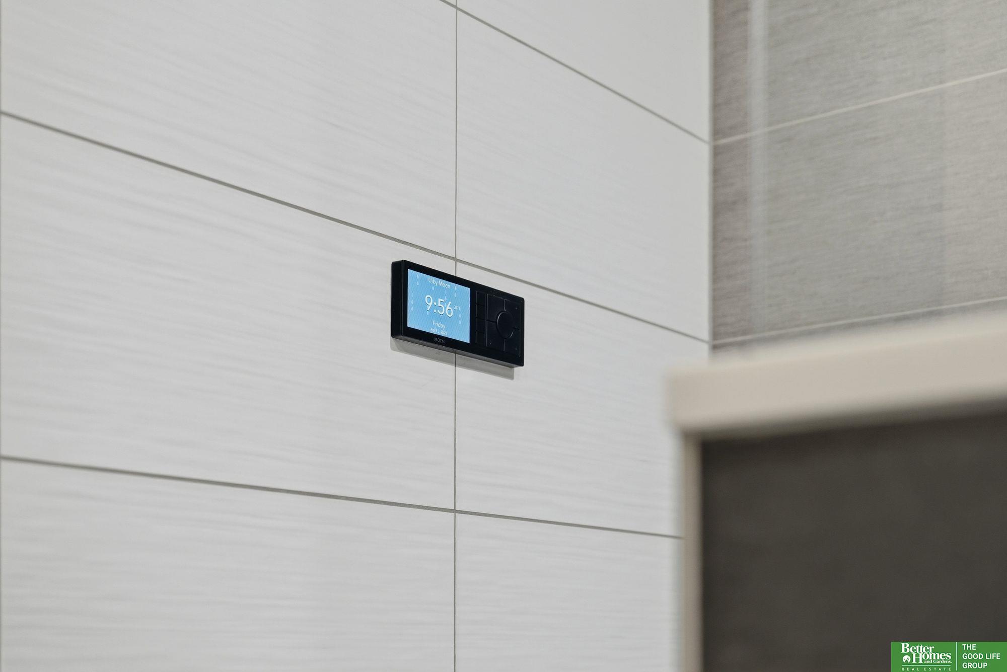 21068 Valley Circle