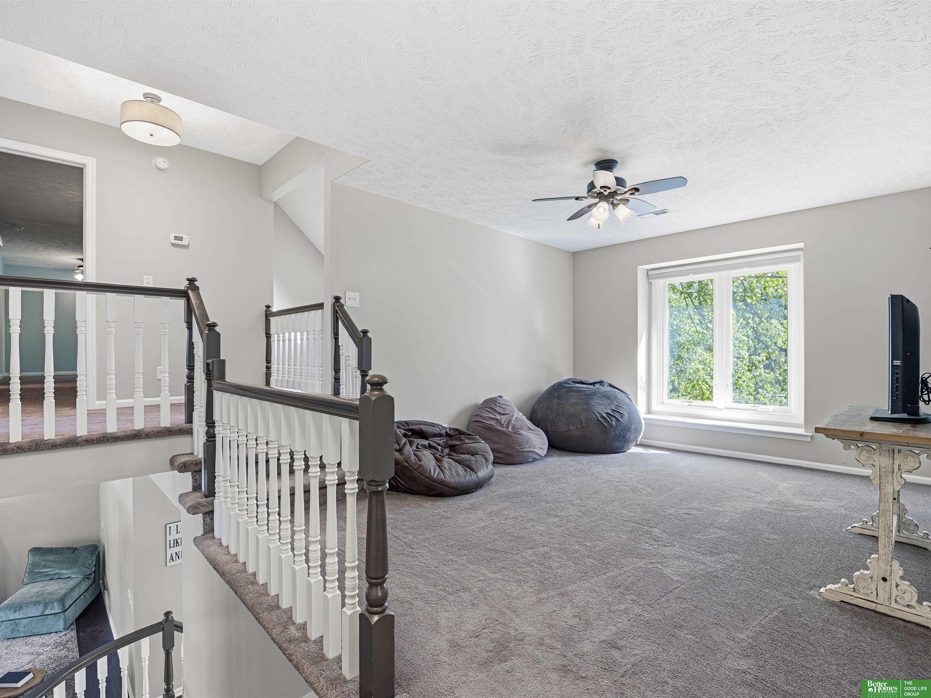 910 S 220th Street