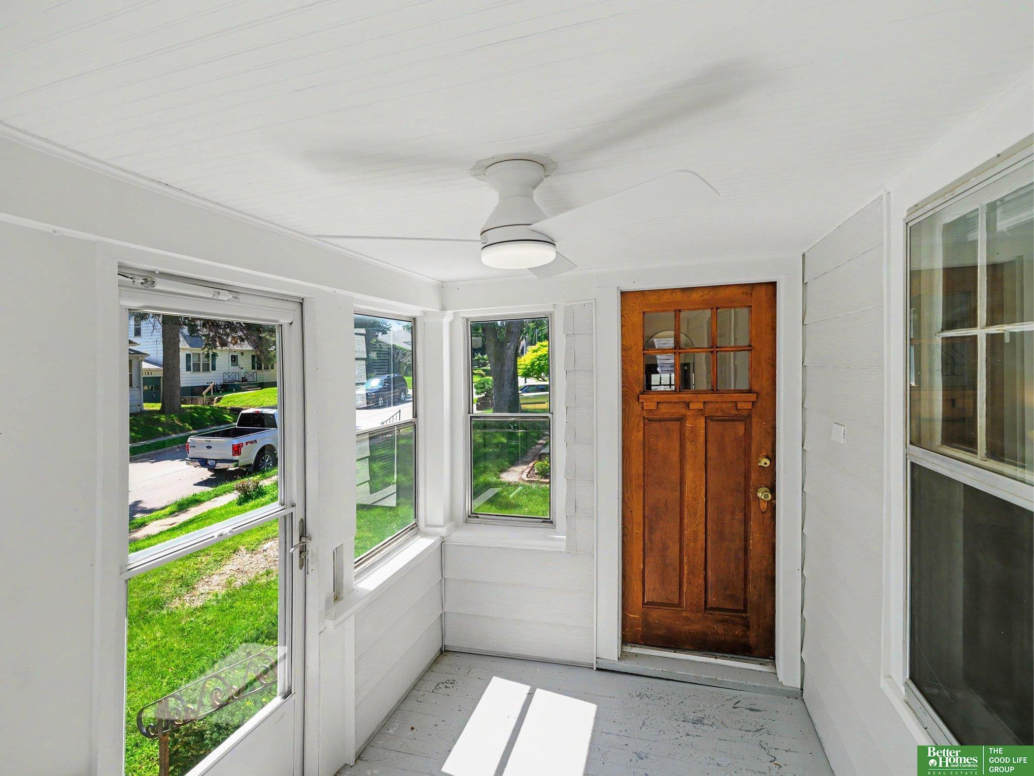 5116 Pinkney Street
