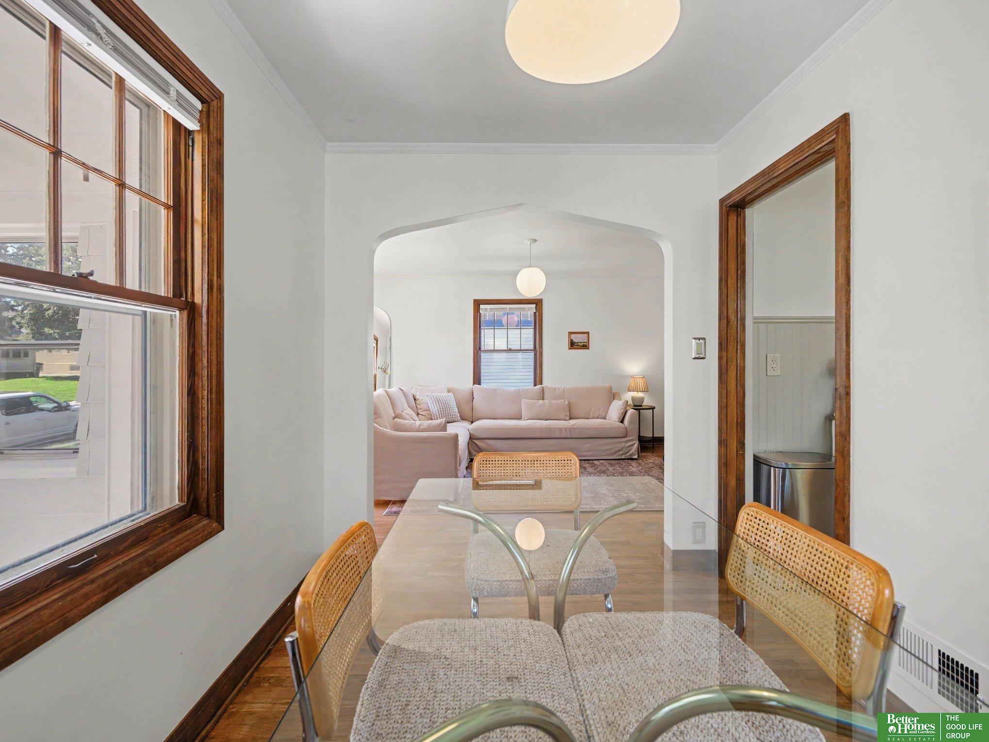 5116 Pinkney Street