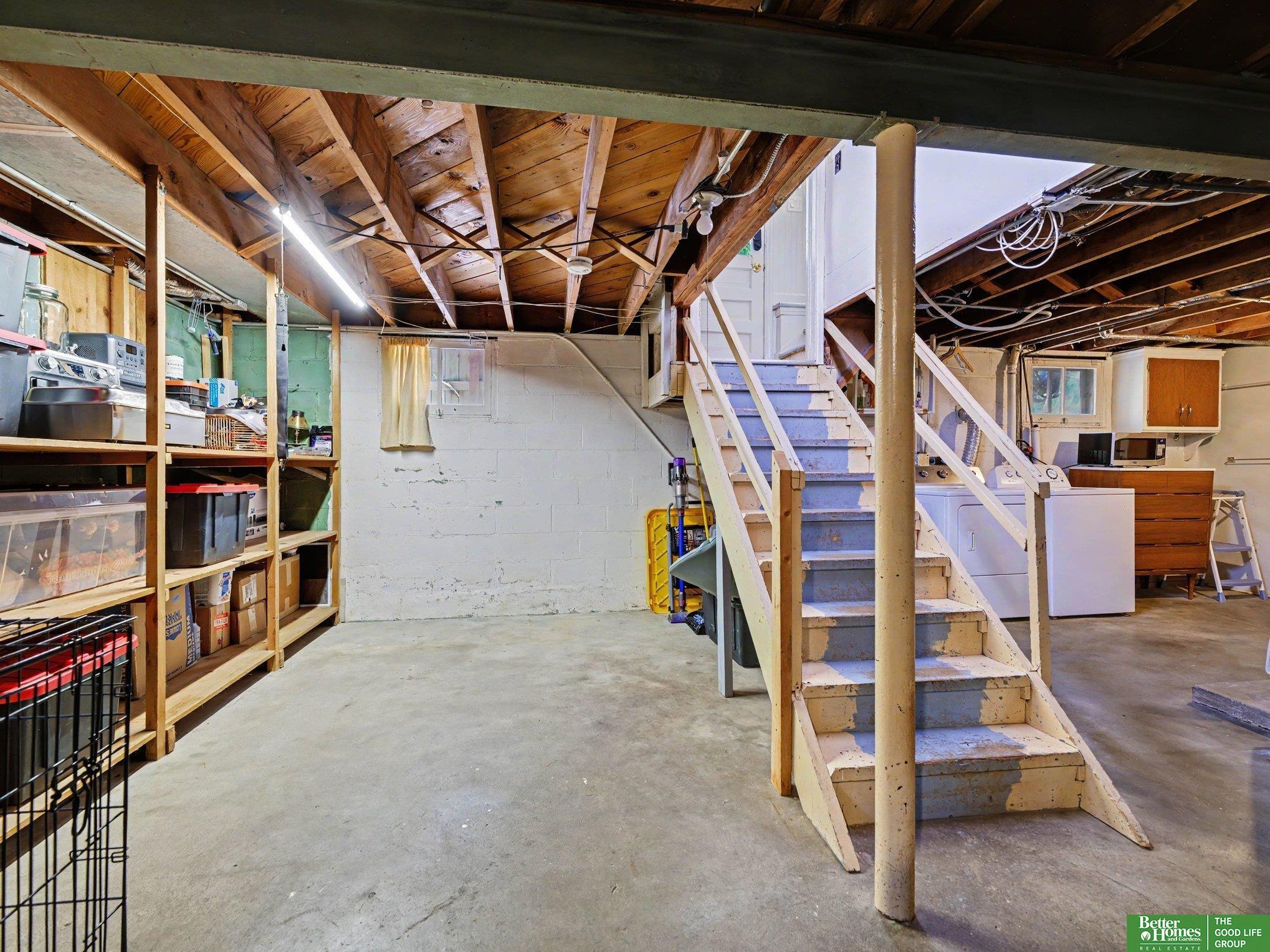 5116 Pinkney Street