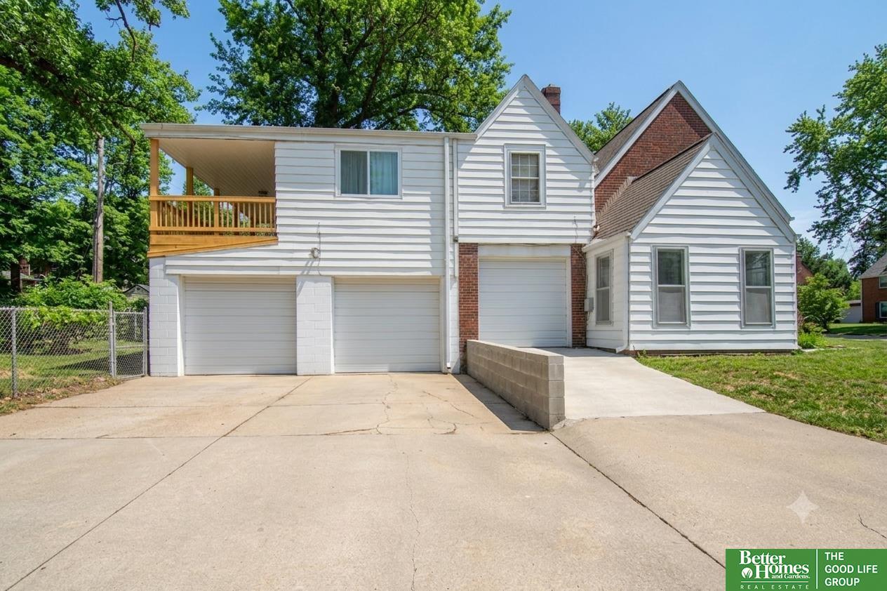 2002 N 55 Street