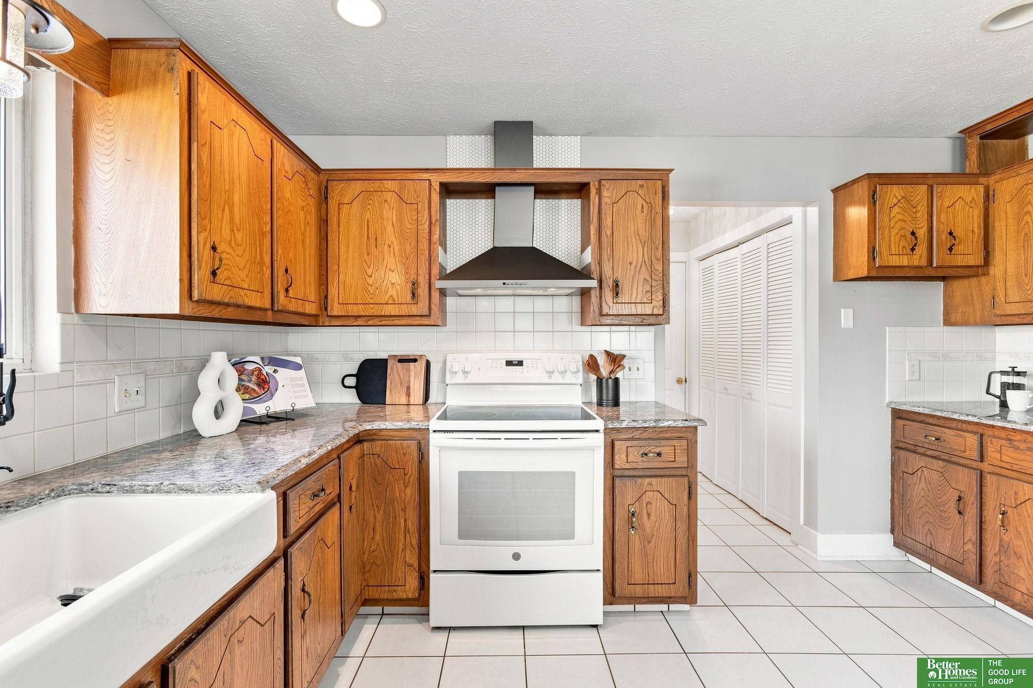 2702 Annabelle Drive