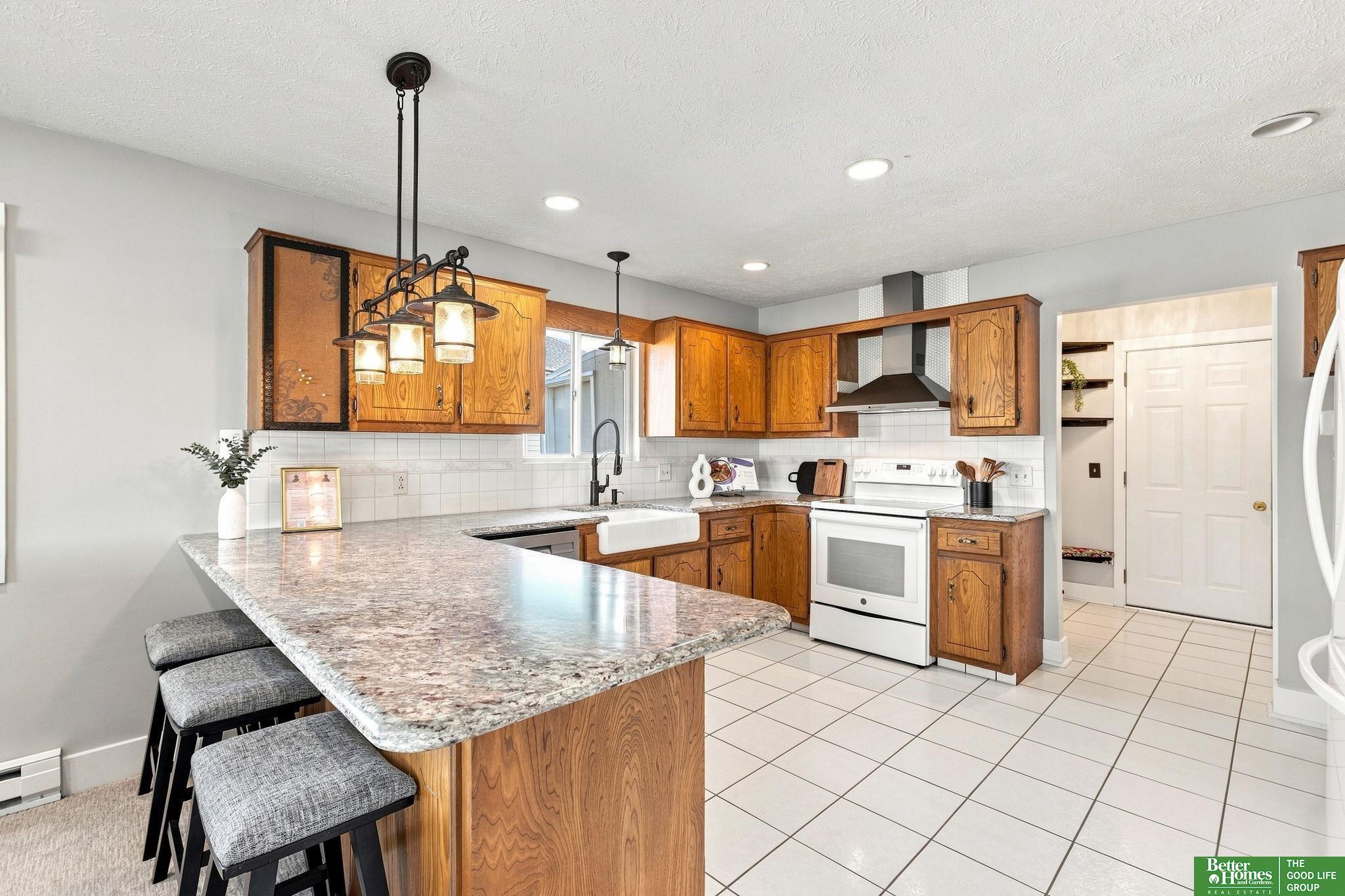 2702 Annabelle Drive