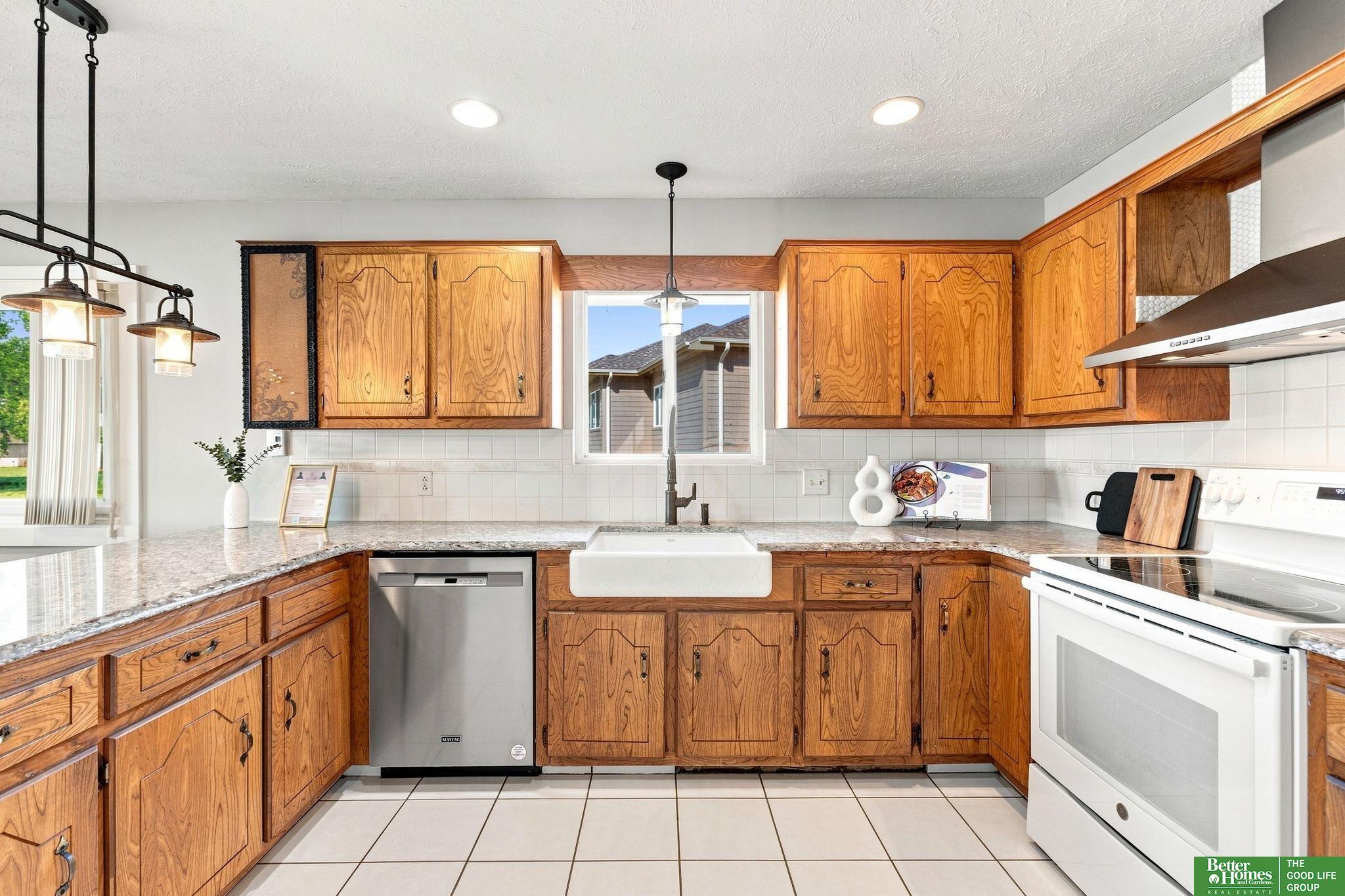 2702 Annabelle Drive