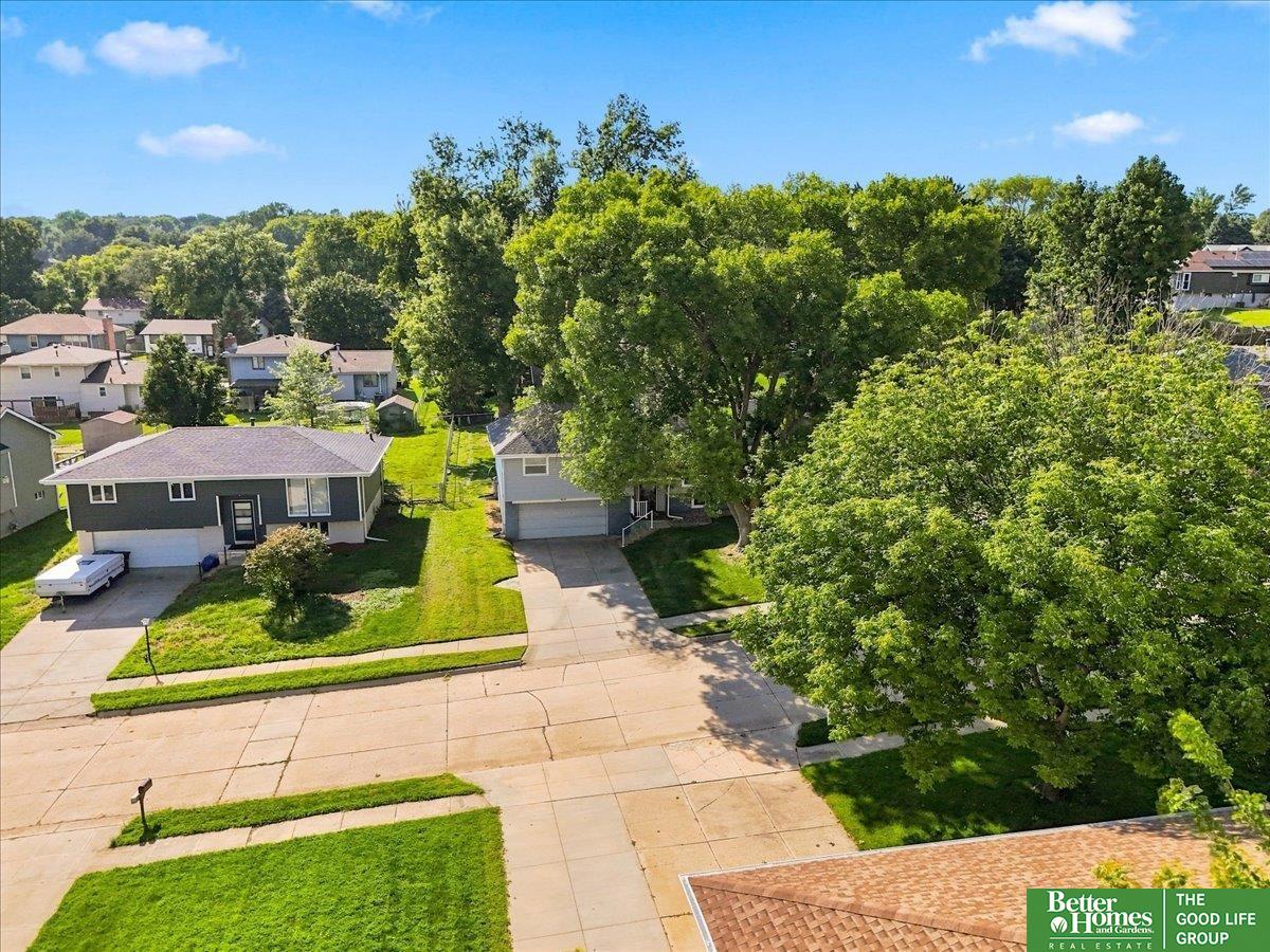 2724 N 125th Circle