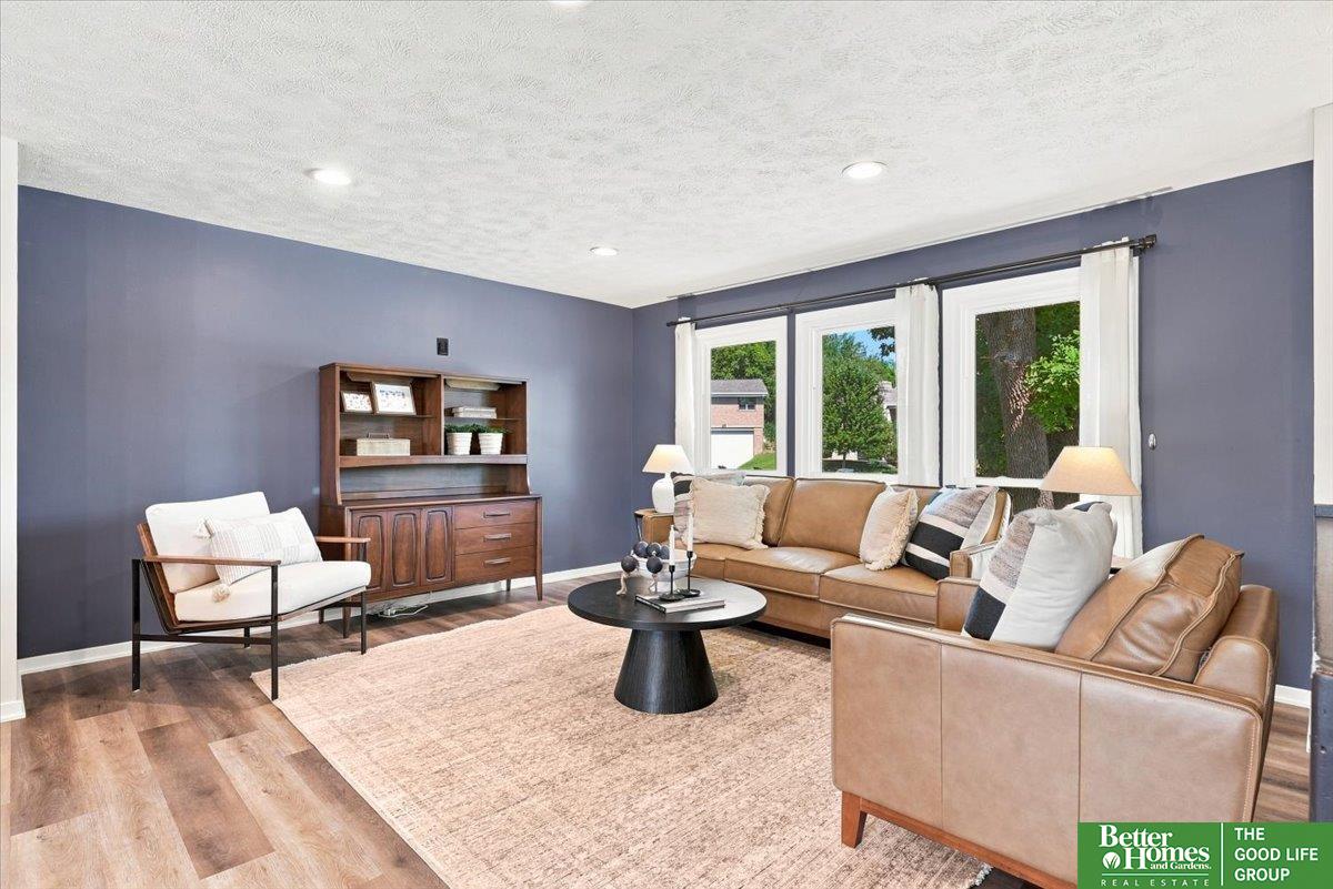 2724 N 125th Circle