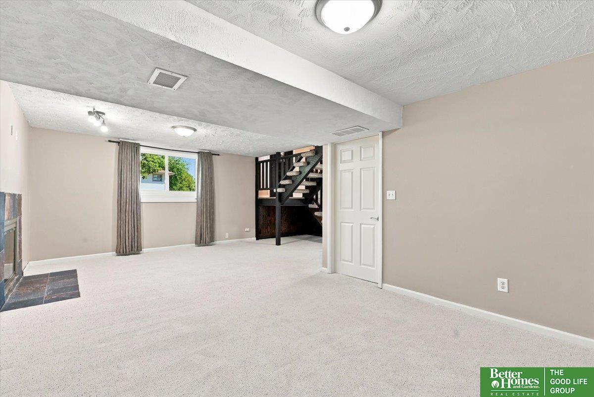 2724 N 125th Circle