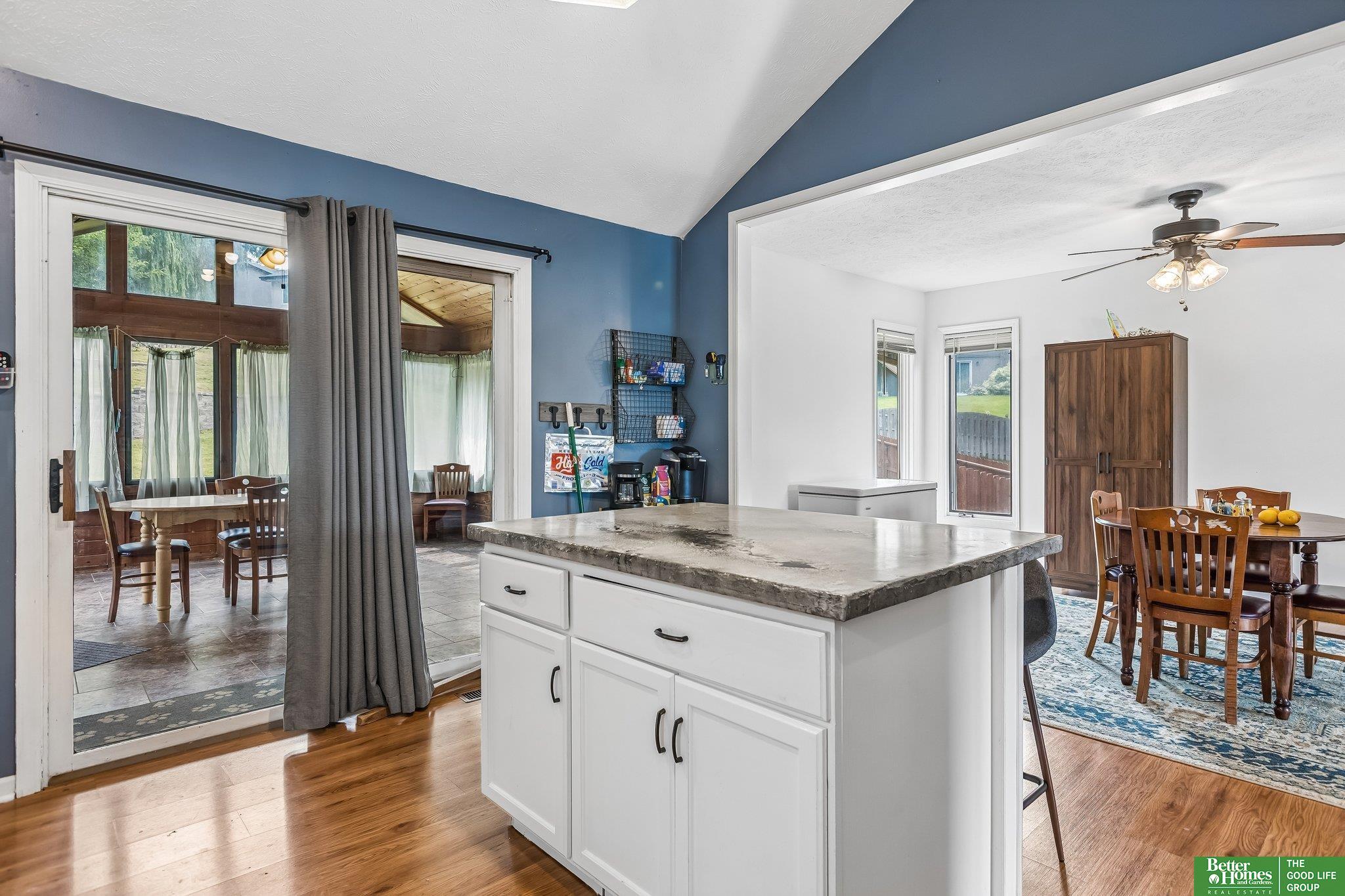 2810 Courtney Circle