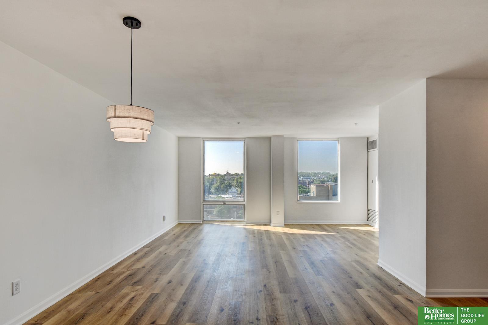 3000 Farnam Street # 9E