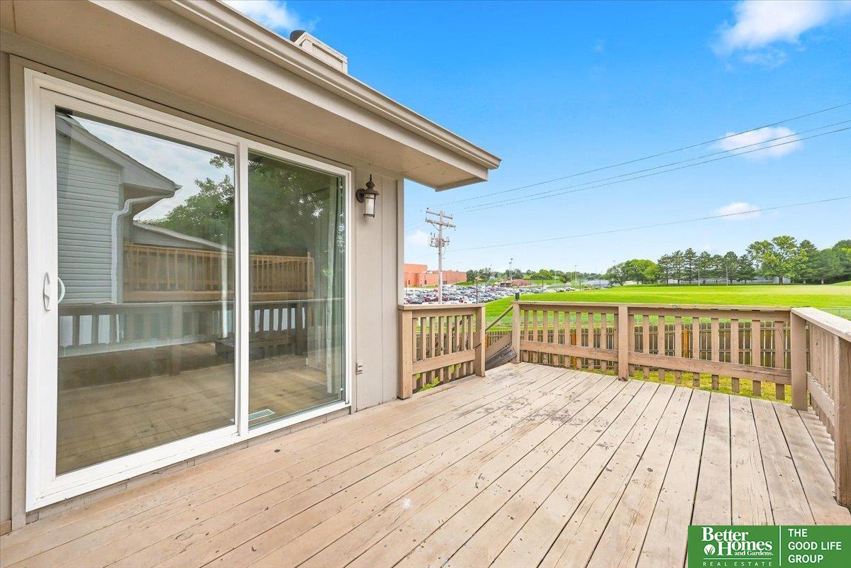 1208 Sunshine Boulevard