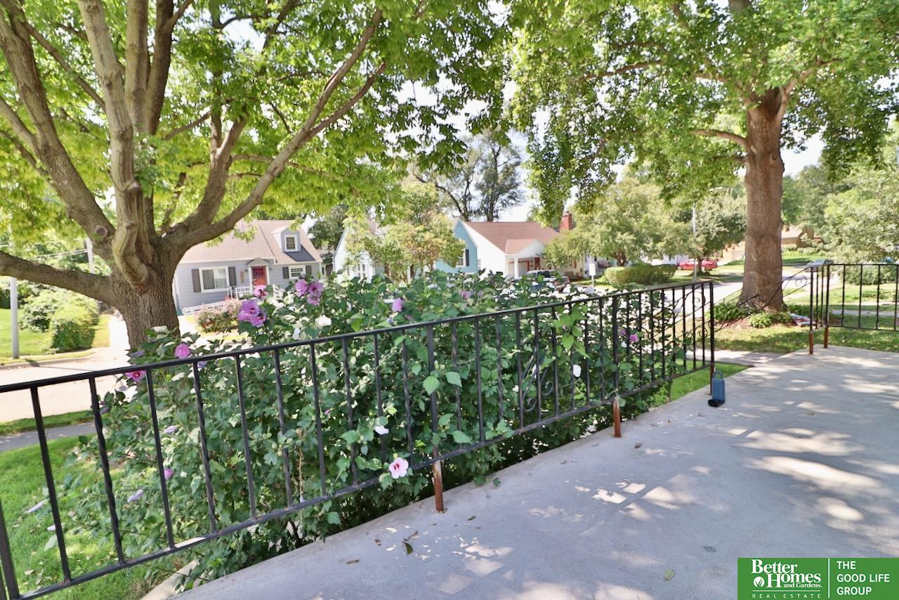 6014 Poppleton Avenue