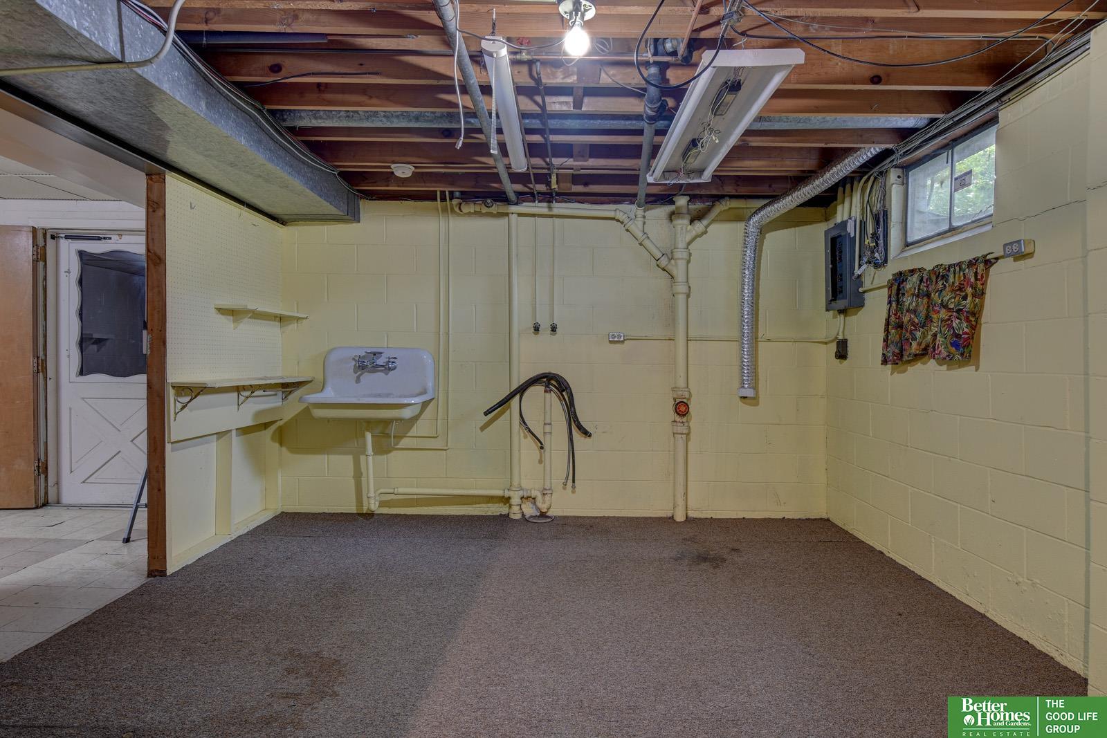 10052 Corby Street